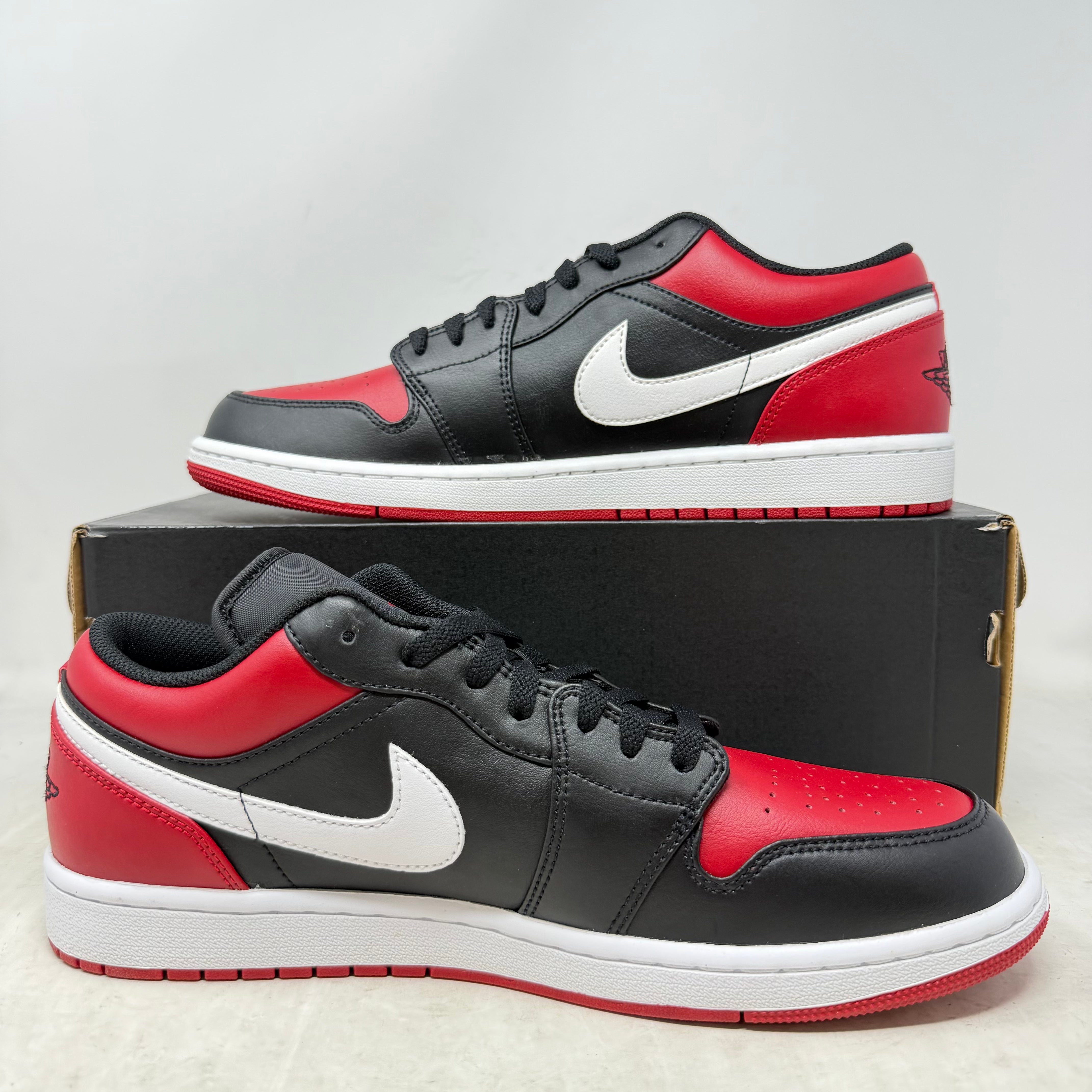 Jordan 1 Low Alternate Bred Toe