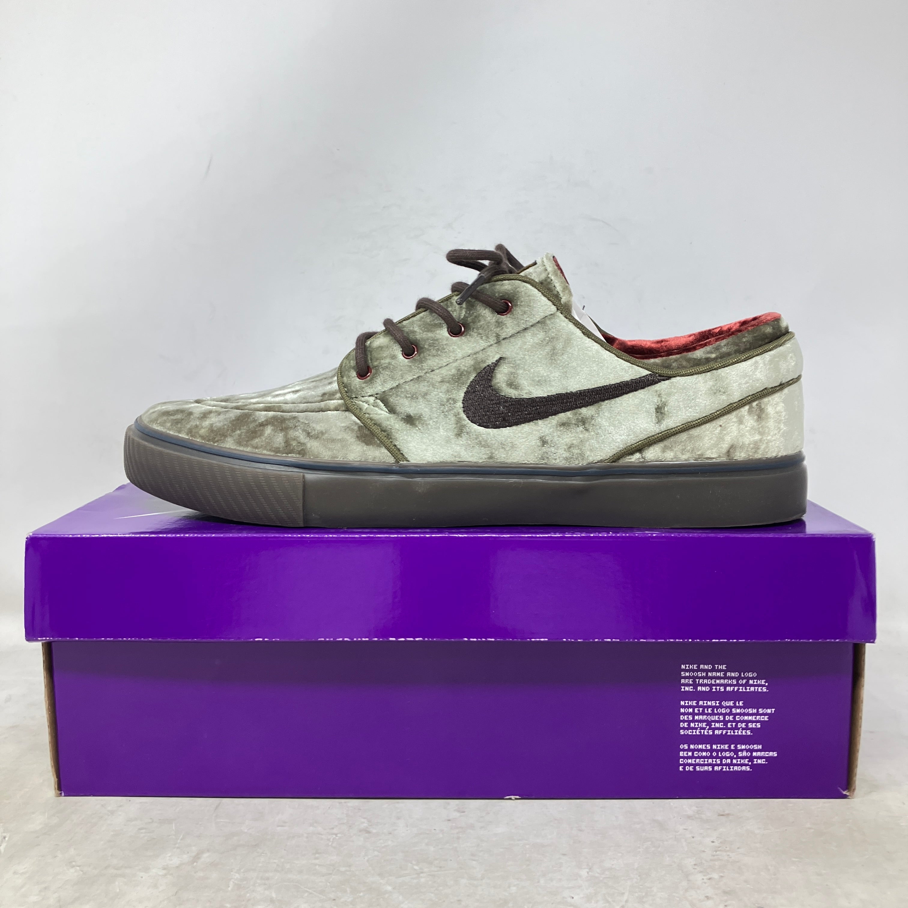 Nike SB Zoom Janoski OG+ SE Medium Olive Baroque Brown Dark Team Red Velvet Brown