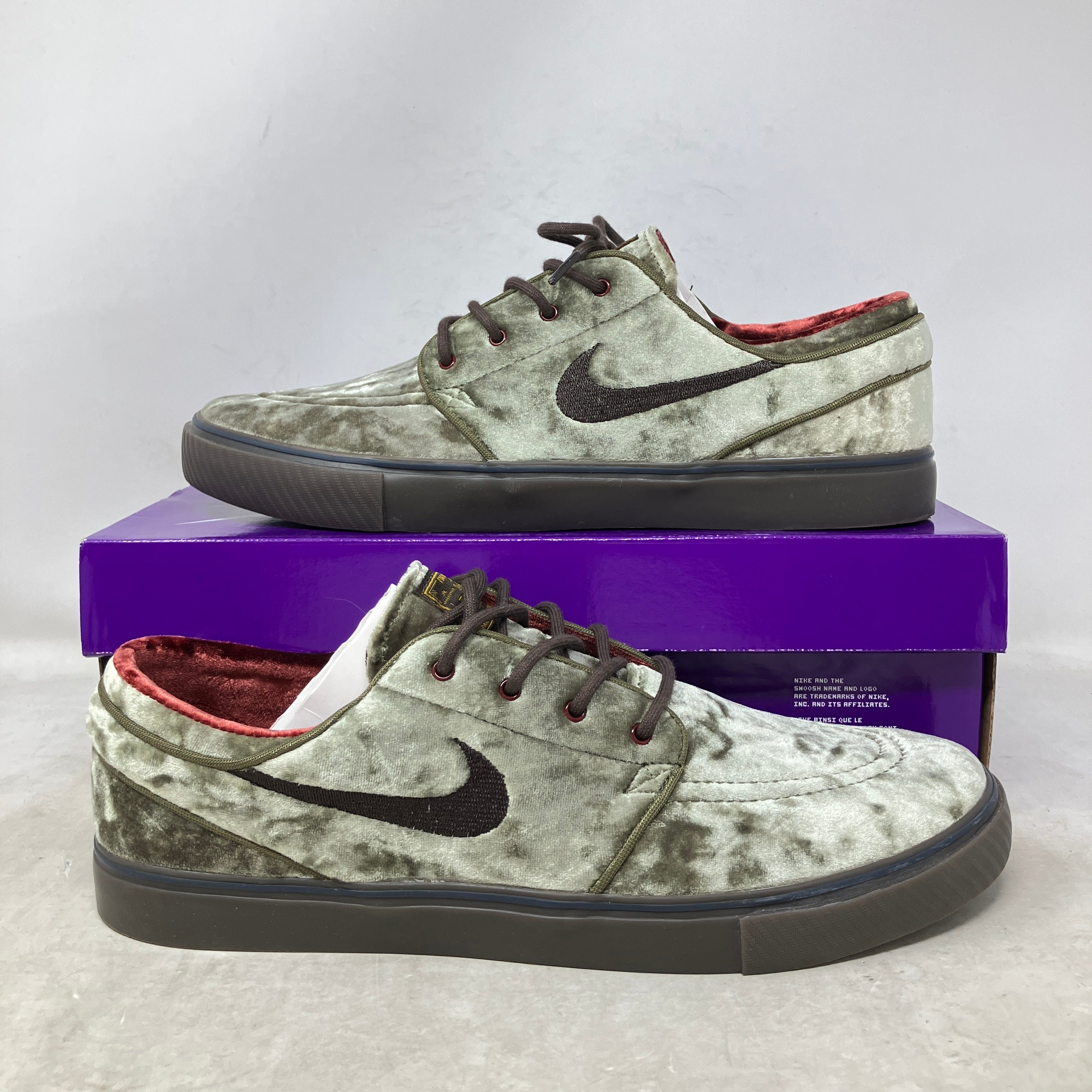 Nike SB Zoom Janoski OG+ SE Medium Olive Baroque Brown Dark Team Red Velvet Brown