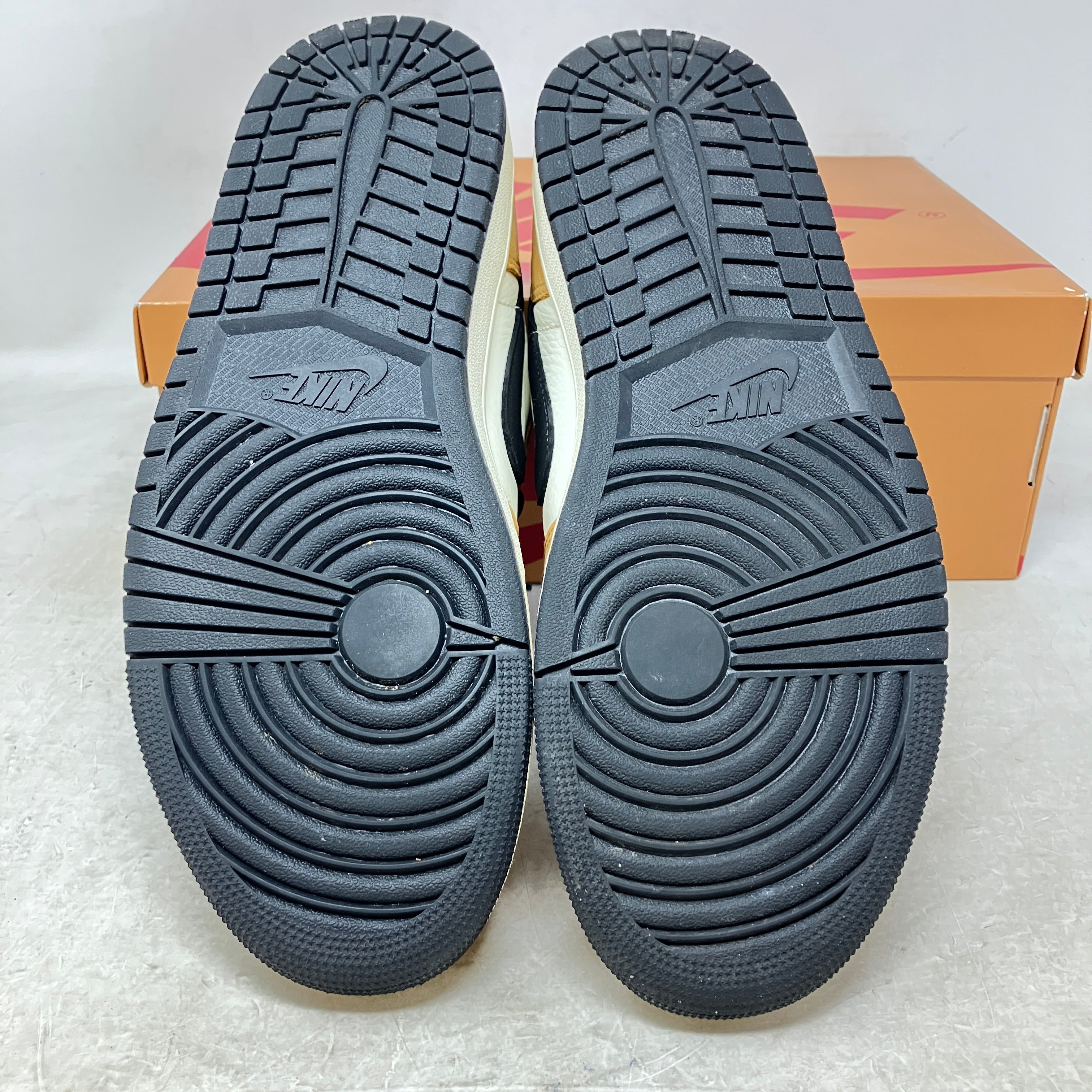 Jordan 1 Low OG Rookie of the Year