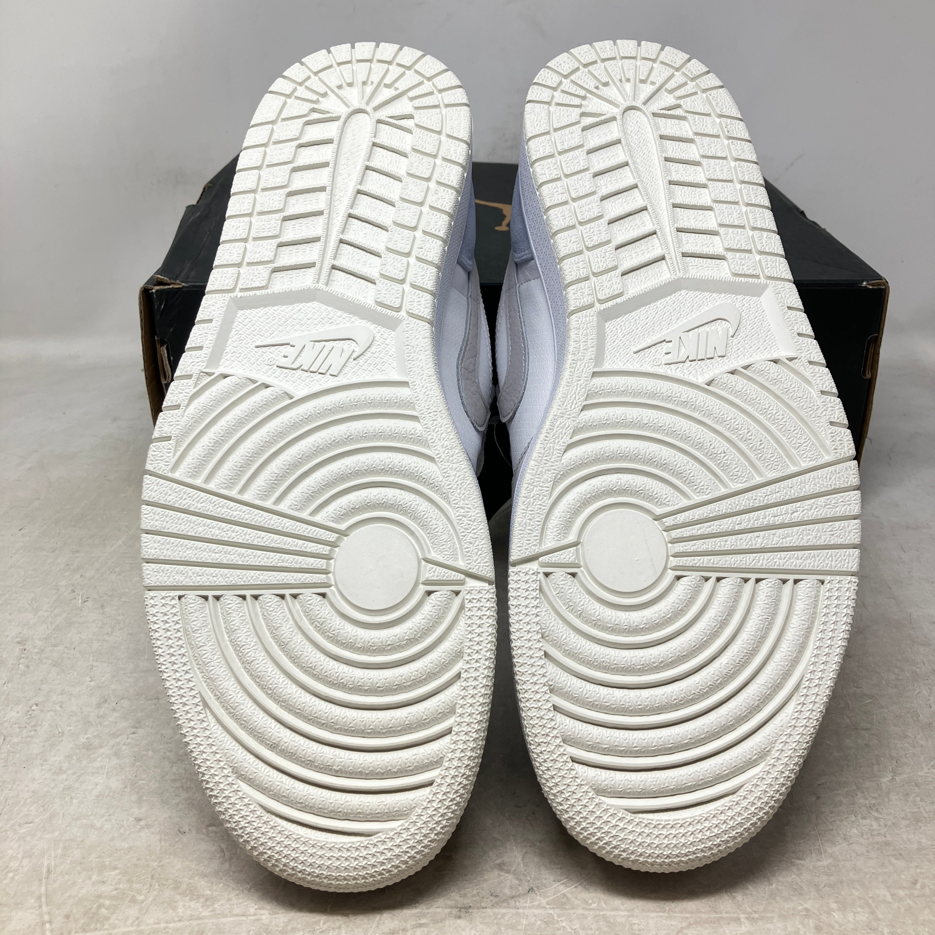 Jordan 1 Low Paris