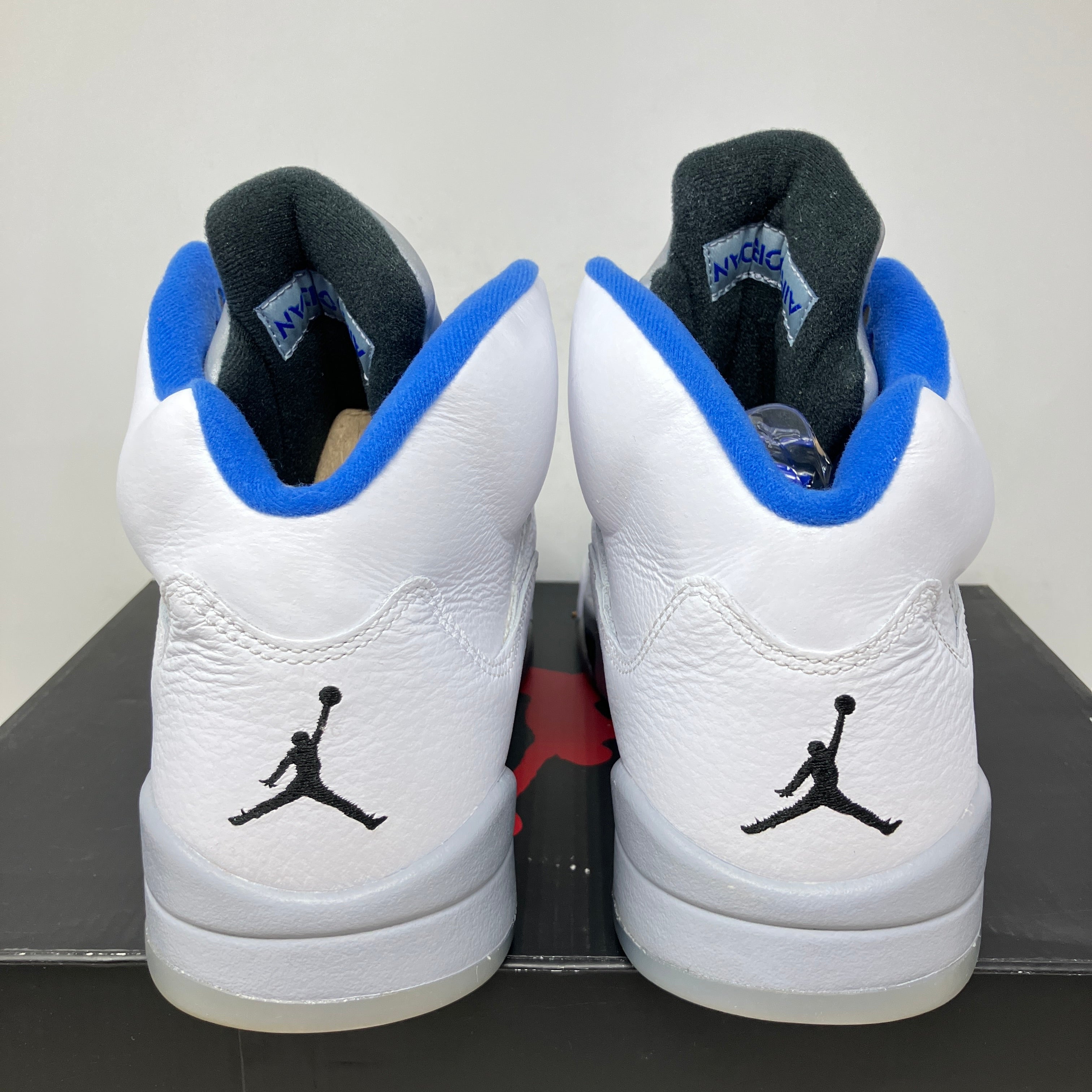 Jordan 5 Retro White Stealth (2021)