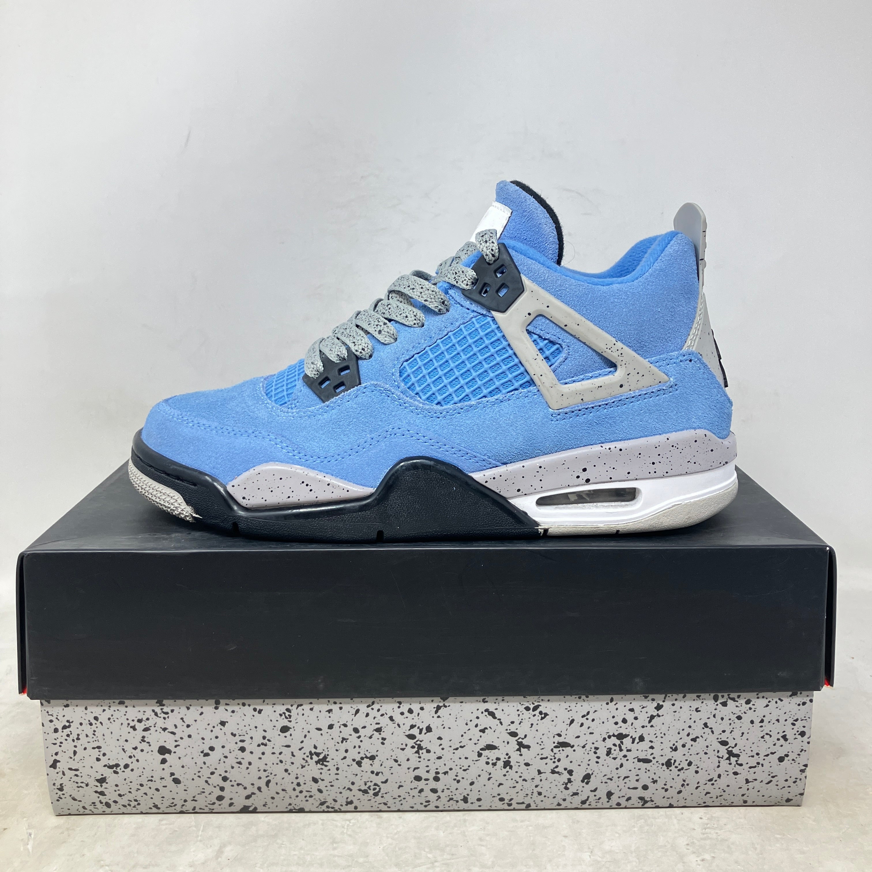 Jordan 4 Retro University Blue (GS)