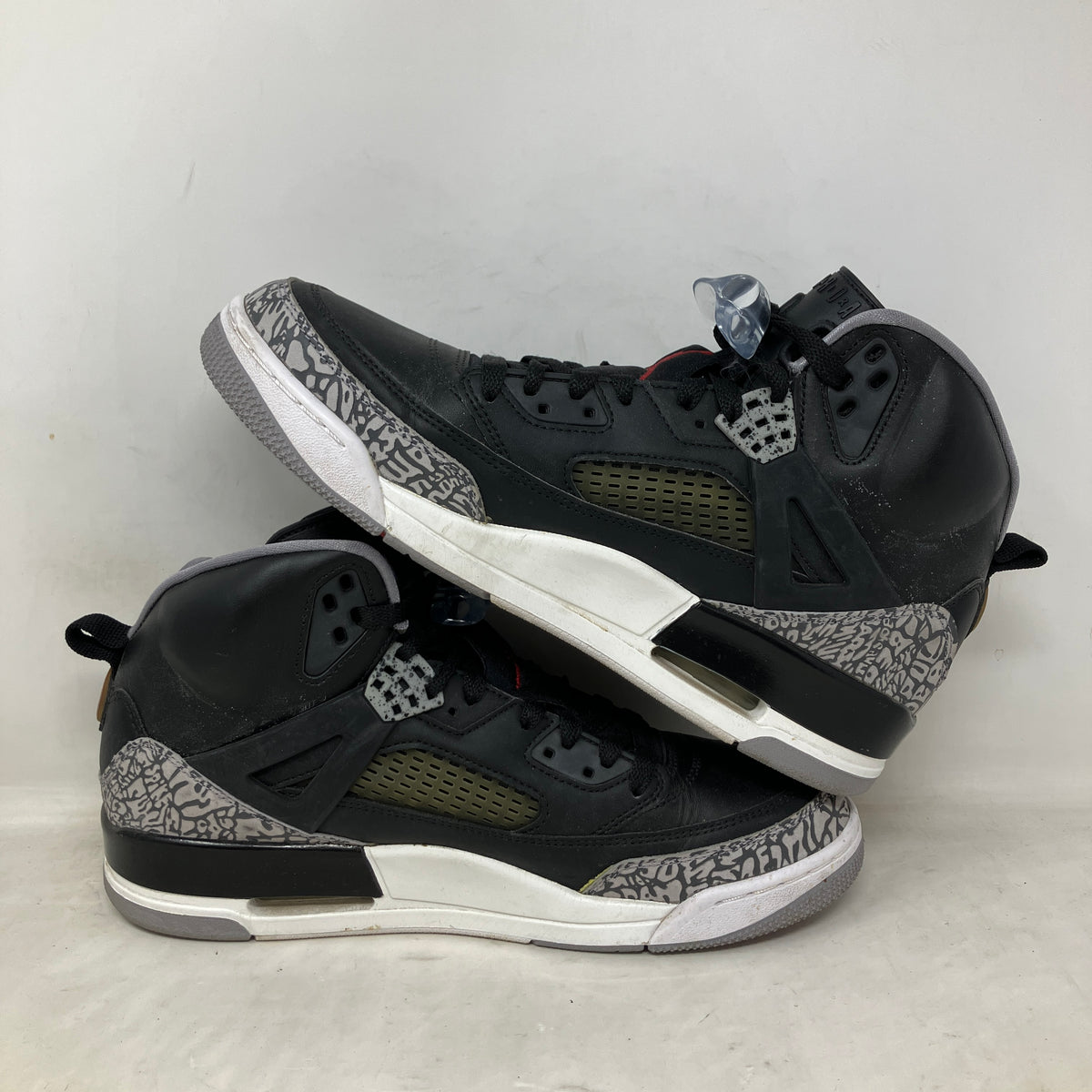 Jordan Spizike Black Cement