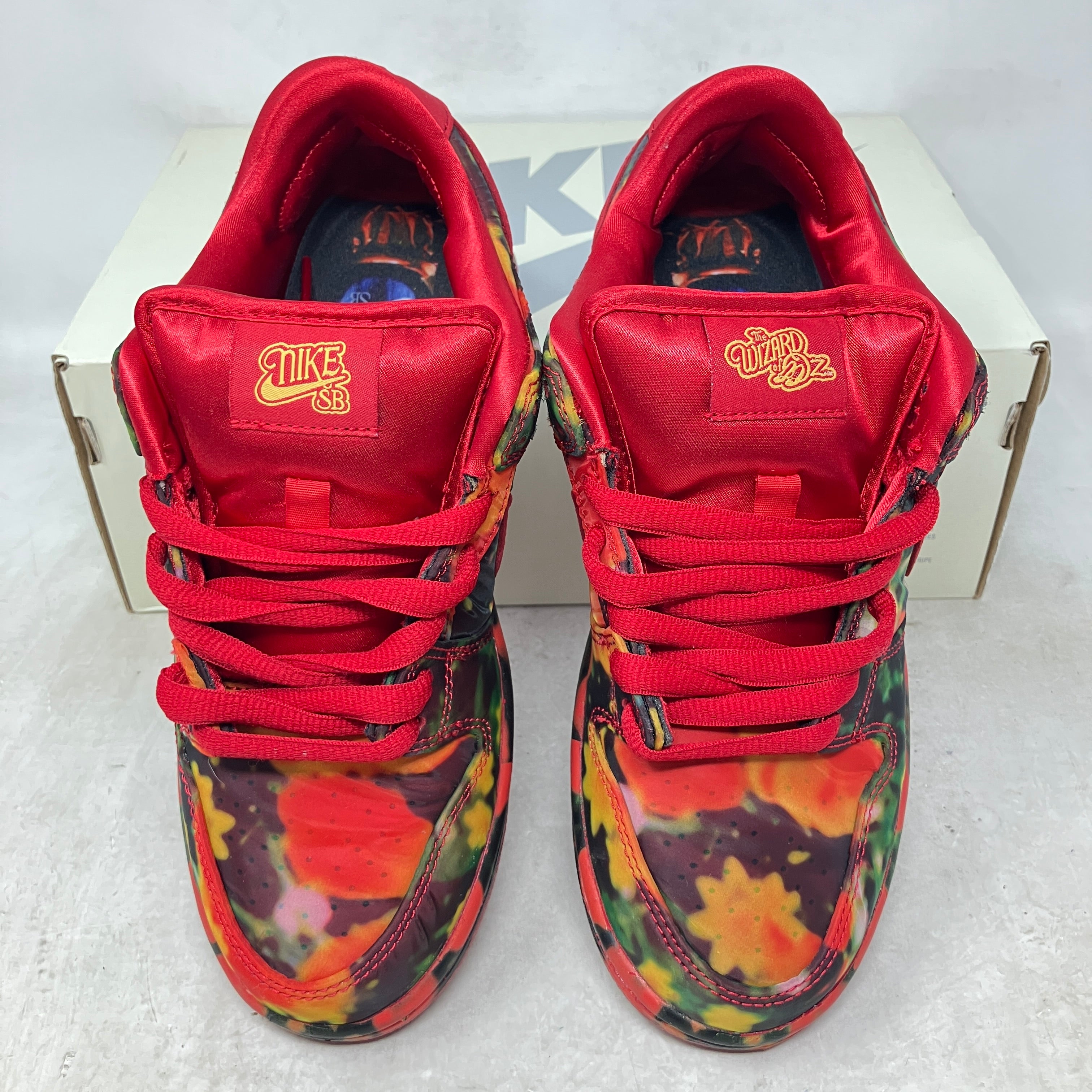 Nike SB Dunk Low The Wizard of Oz Poppy Field
