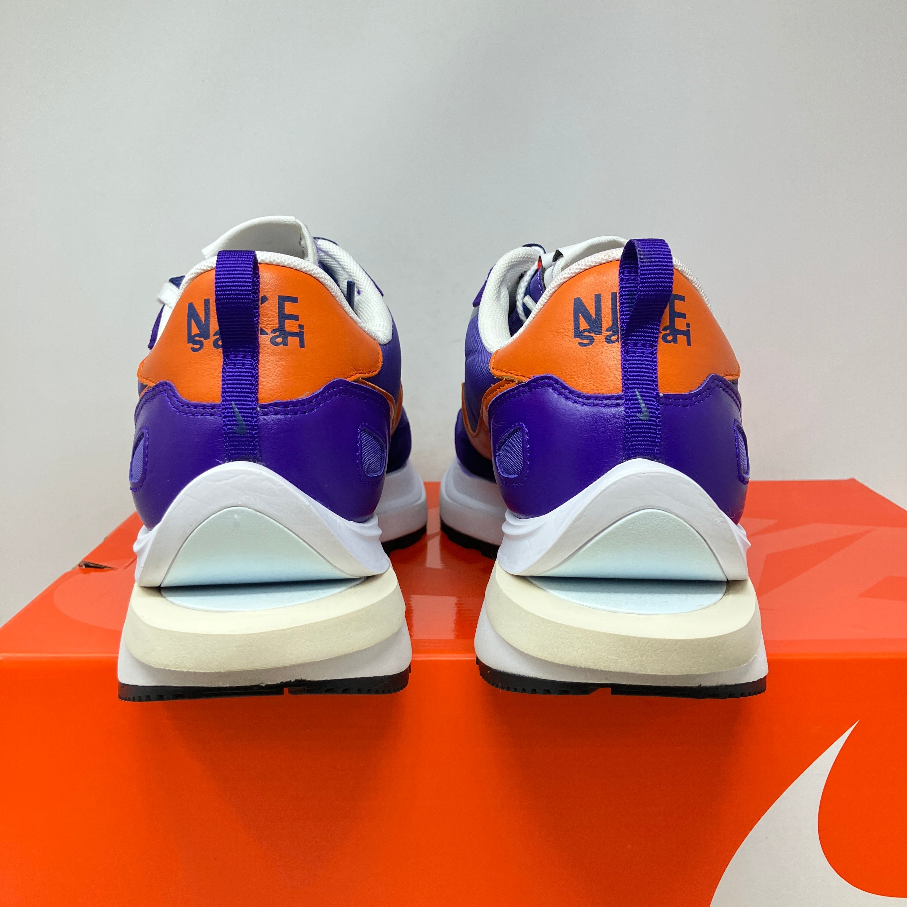 Nike Vaporwaffle sacai Dark Iris