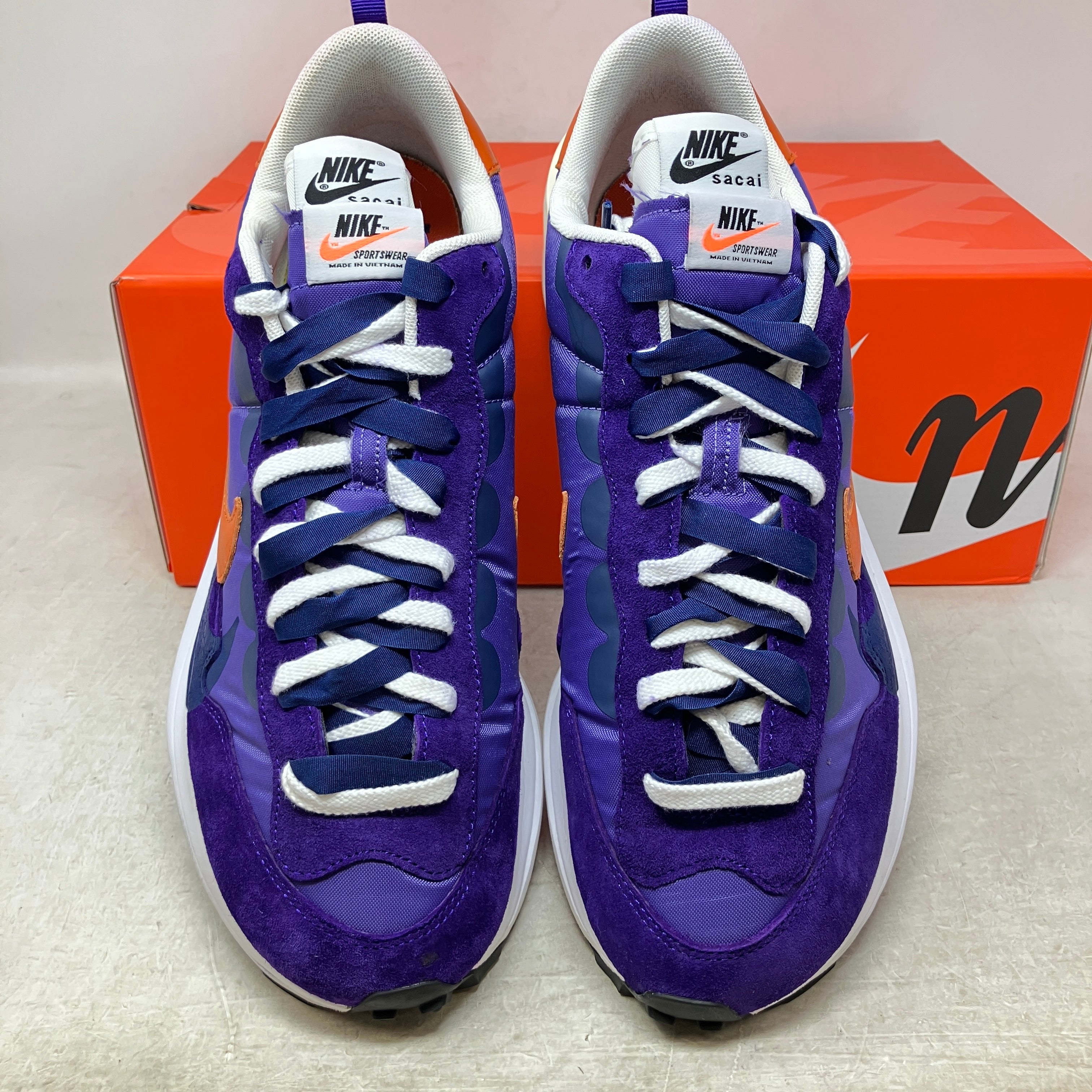 Nike Vaporwaffle sacai Dark Iris