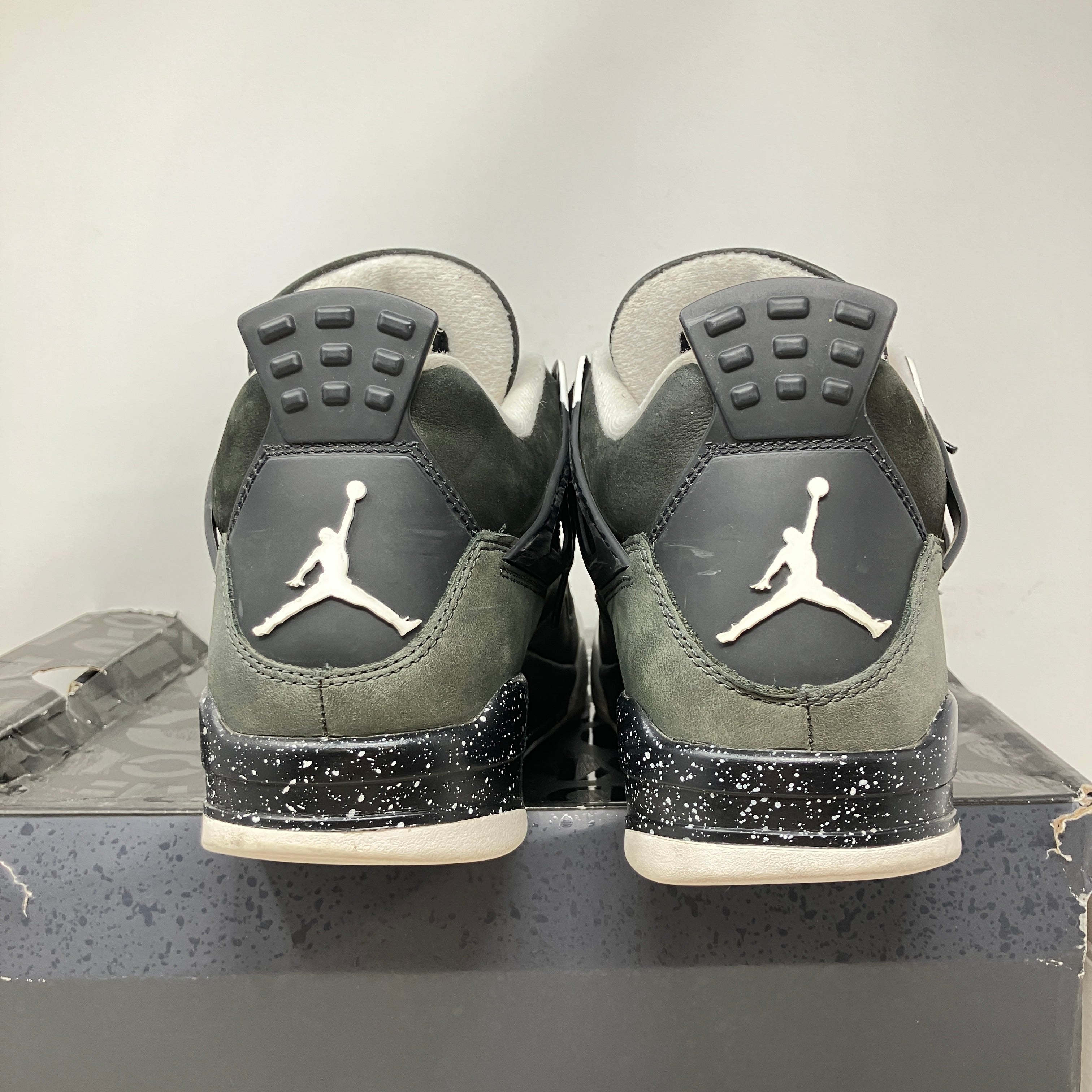 Jordan 4 Retro Fear (2024)
