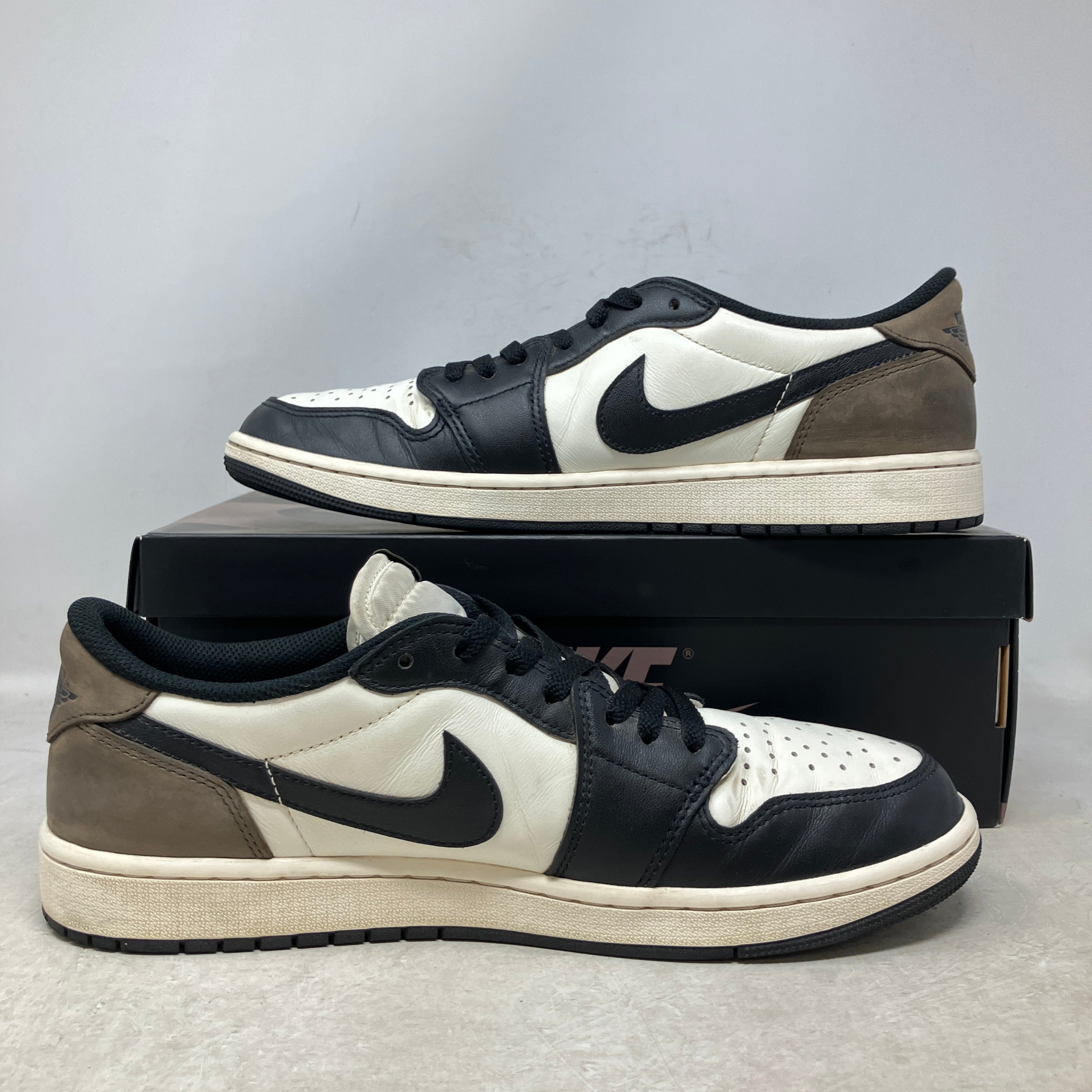 Jordan 1 Retro Low OG Mocha