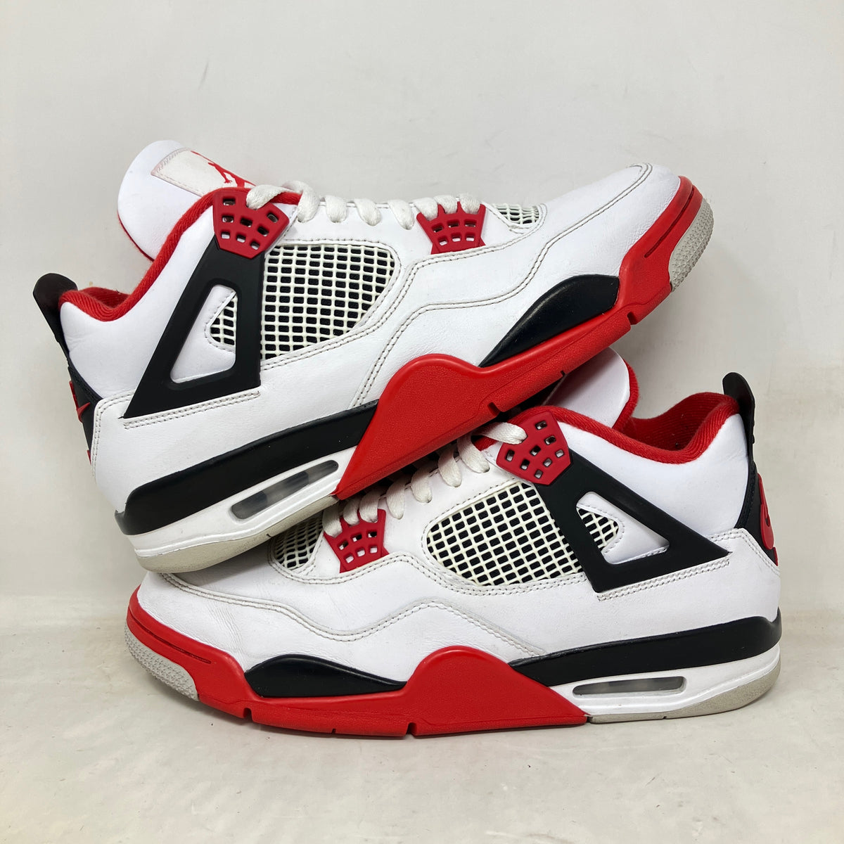 Jordan 4 Retro Fire Red (2020)