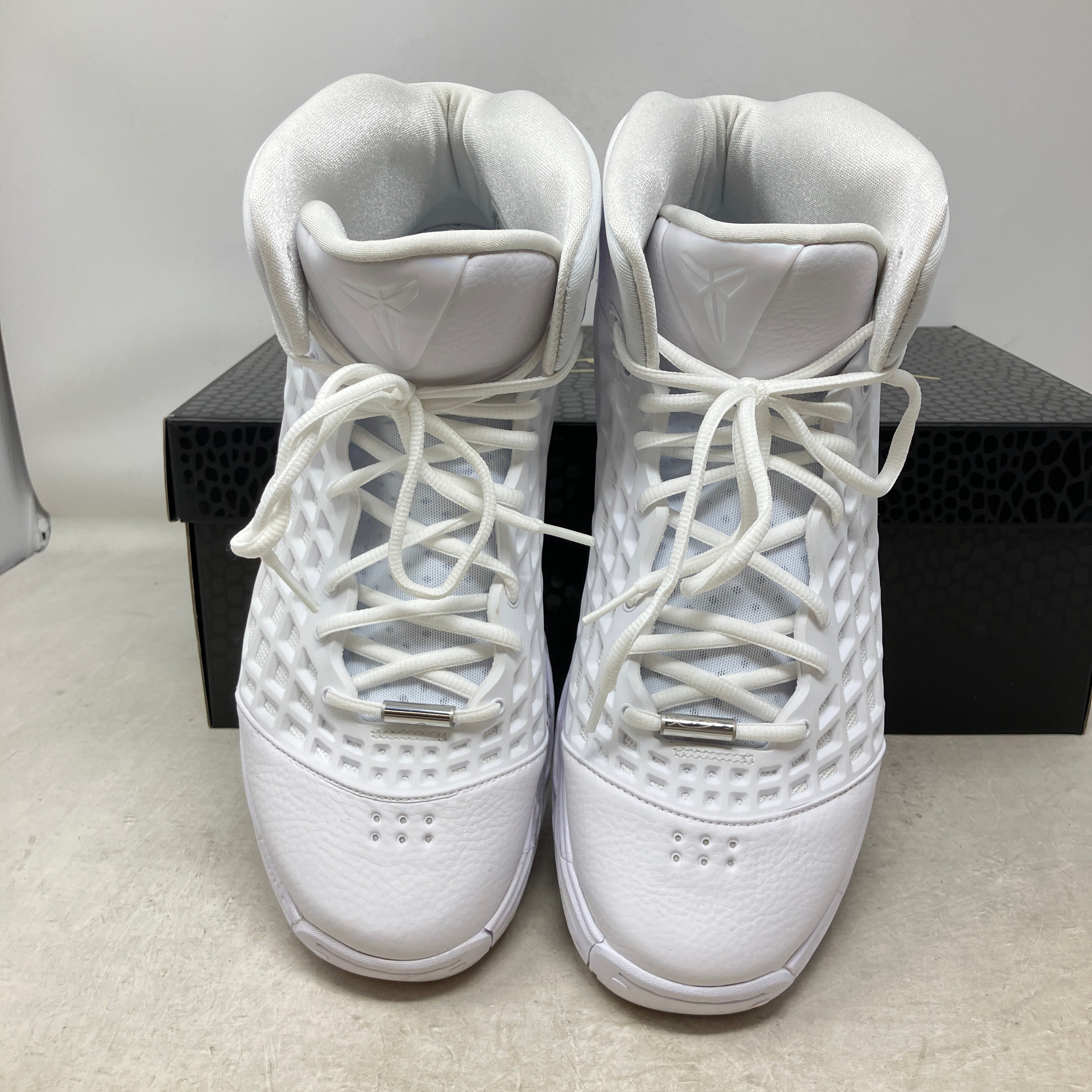 Nike Kobe 3 Protro Halo