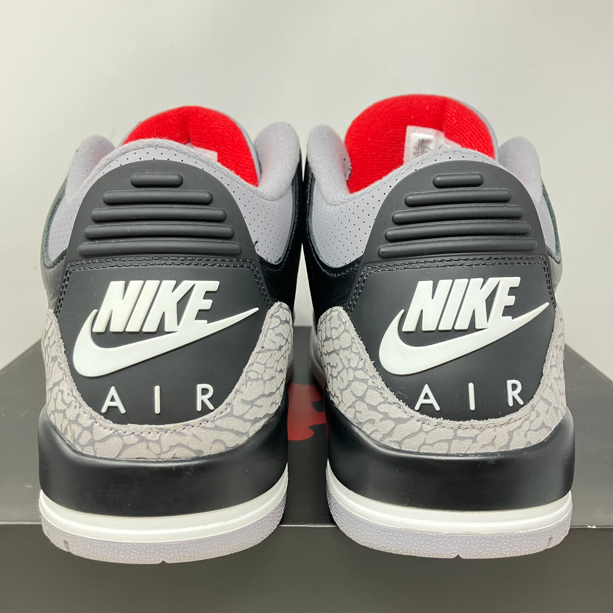 Jordan 3 Retro OG Black Cement (2024)
