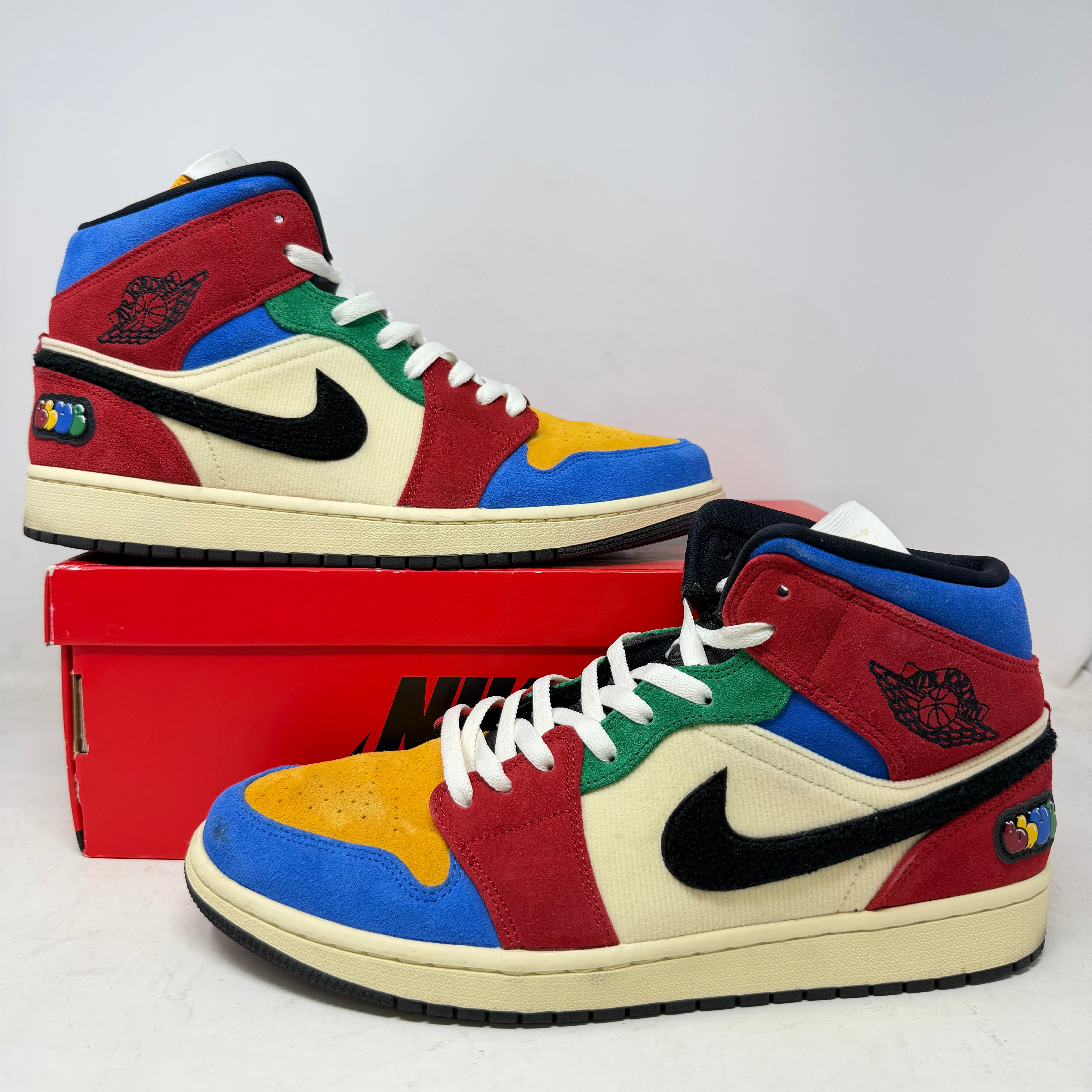 Jordan 1 Mid SE Fearless Blue the Great