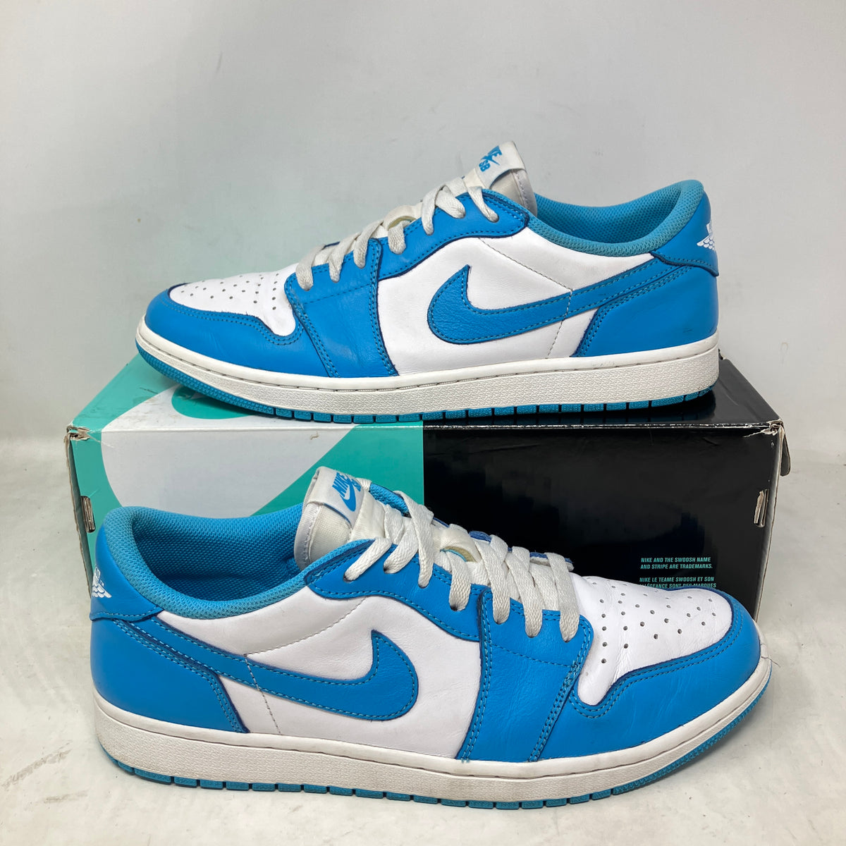 Jordan 1 Low SB UNC