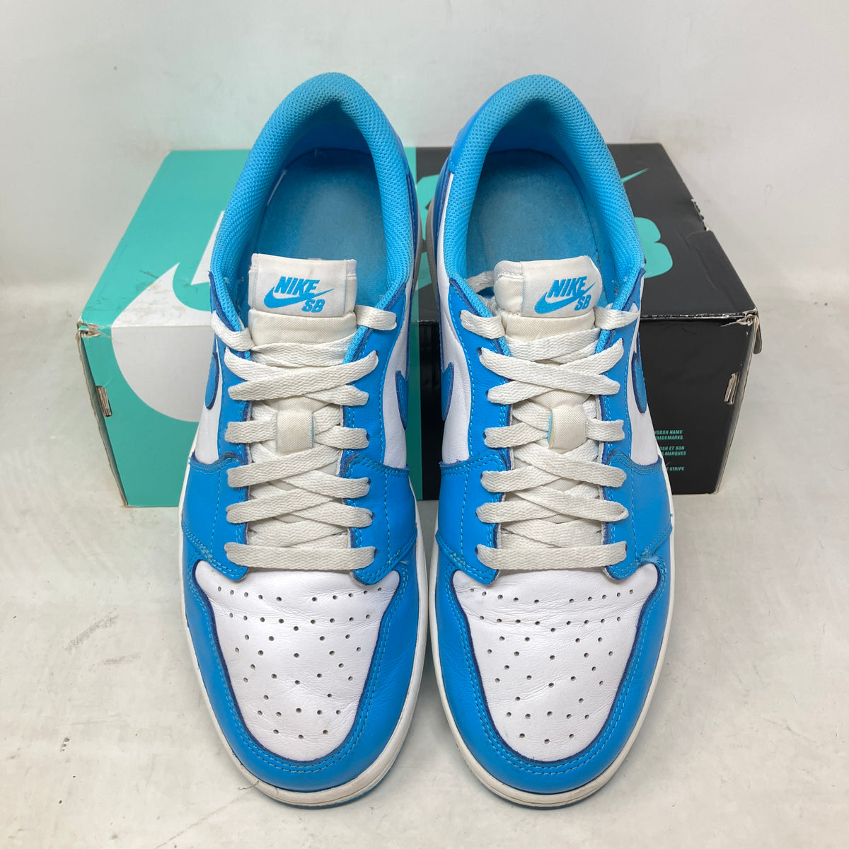 Jordan 1 Low SB UNC