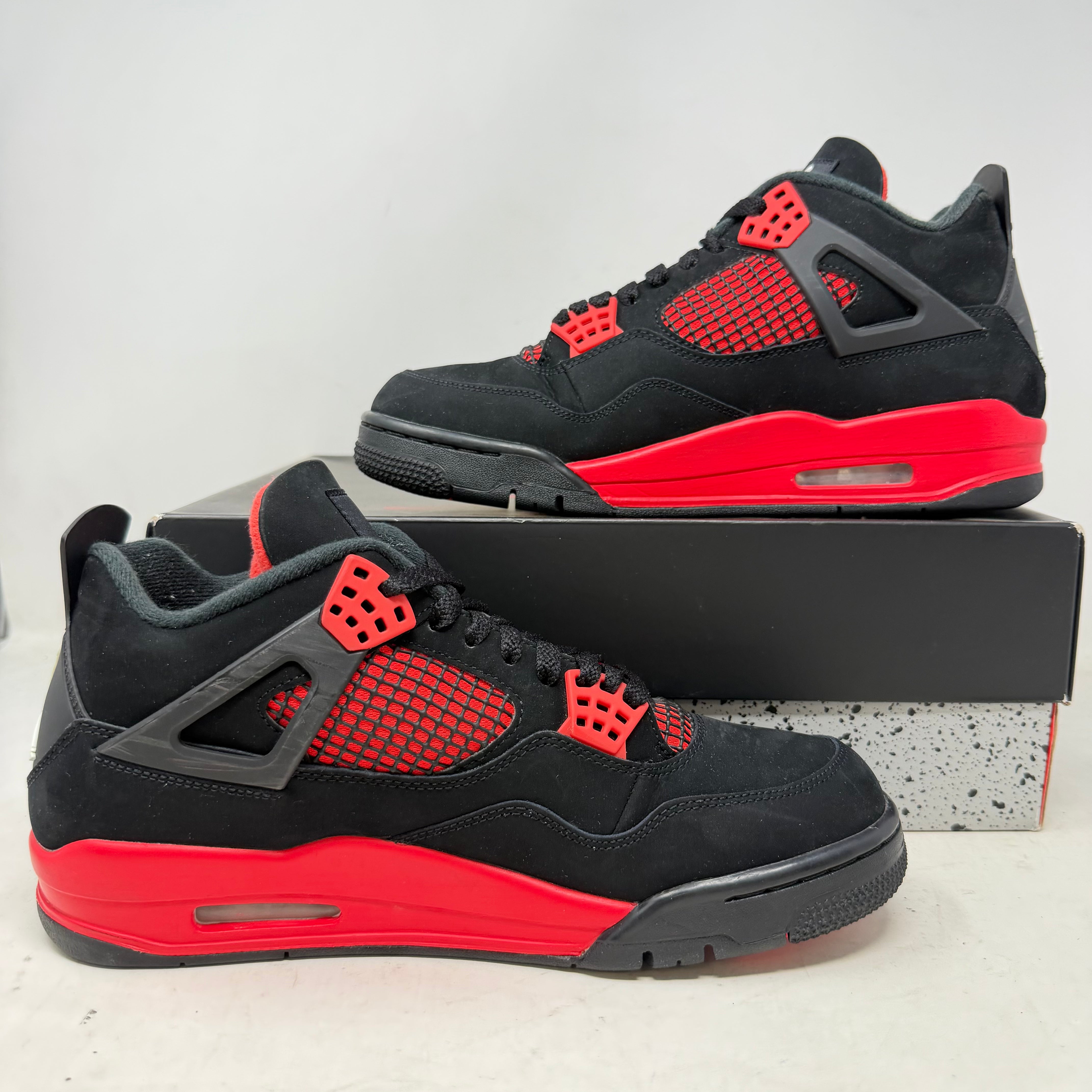 Jordan 4 Retro Red Thunder