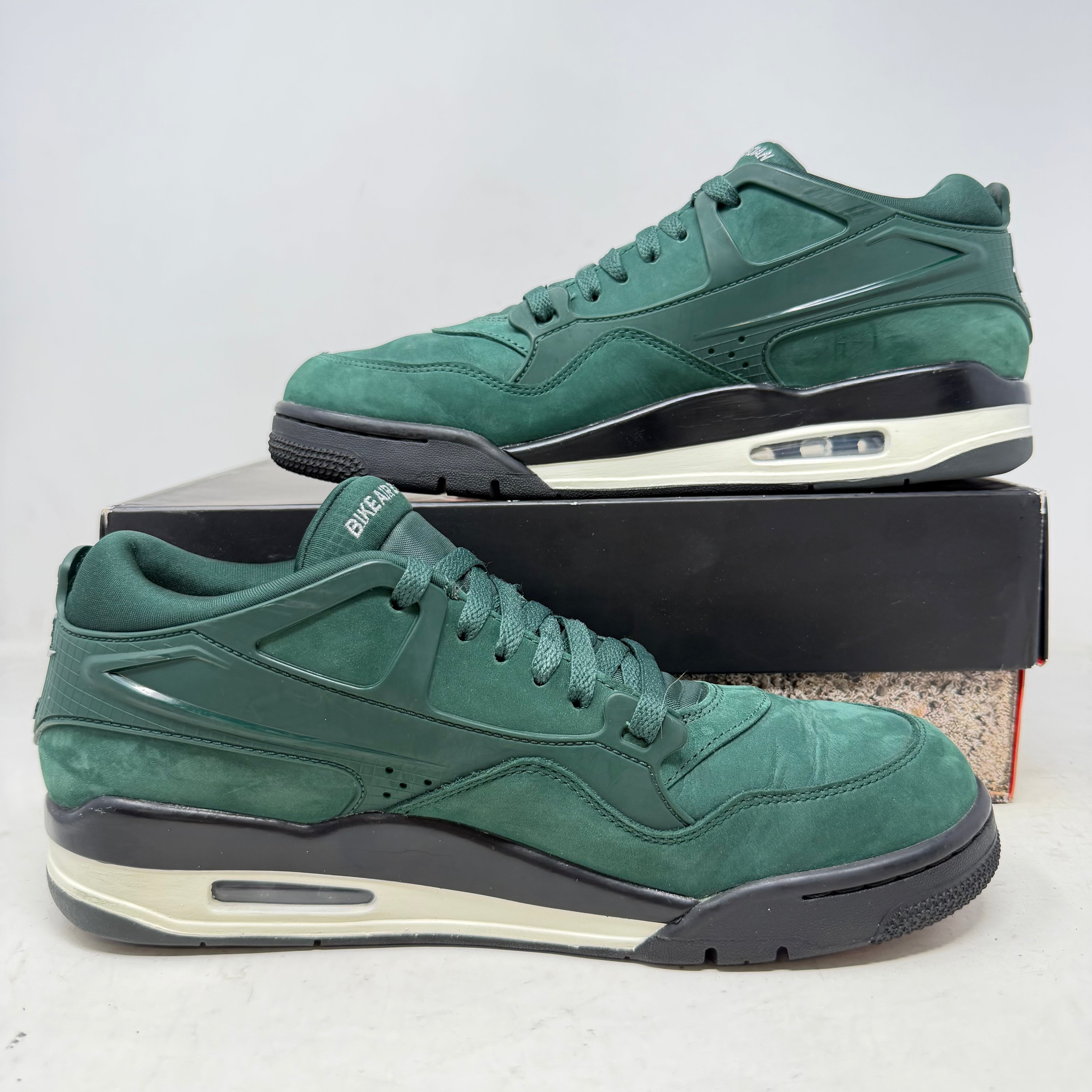 Jordan 4 RM SP Nigel Sylvester Grandma's Driveway