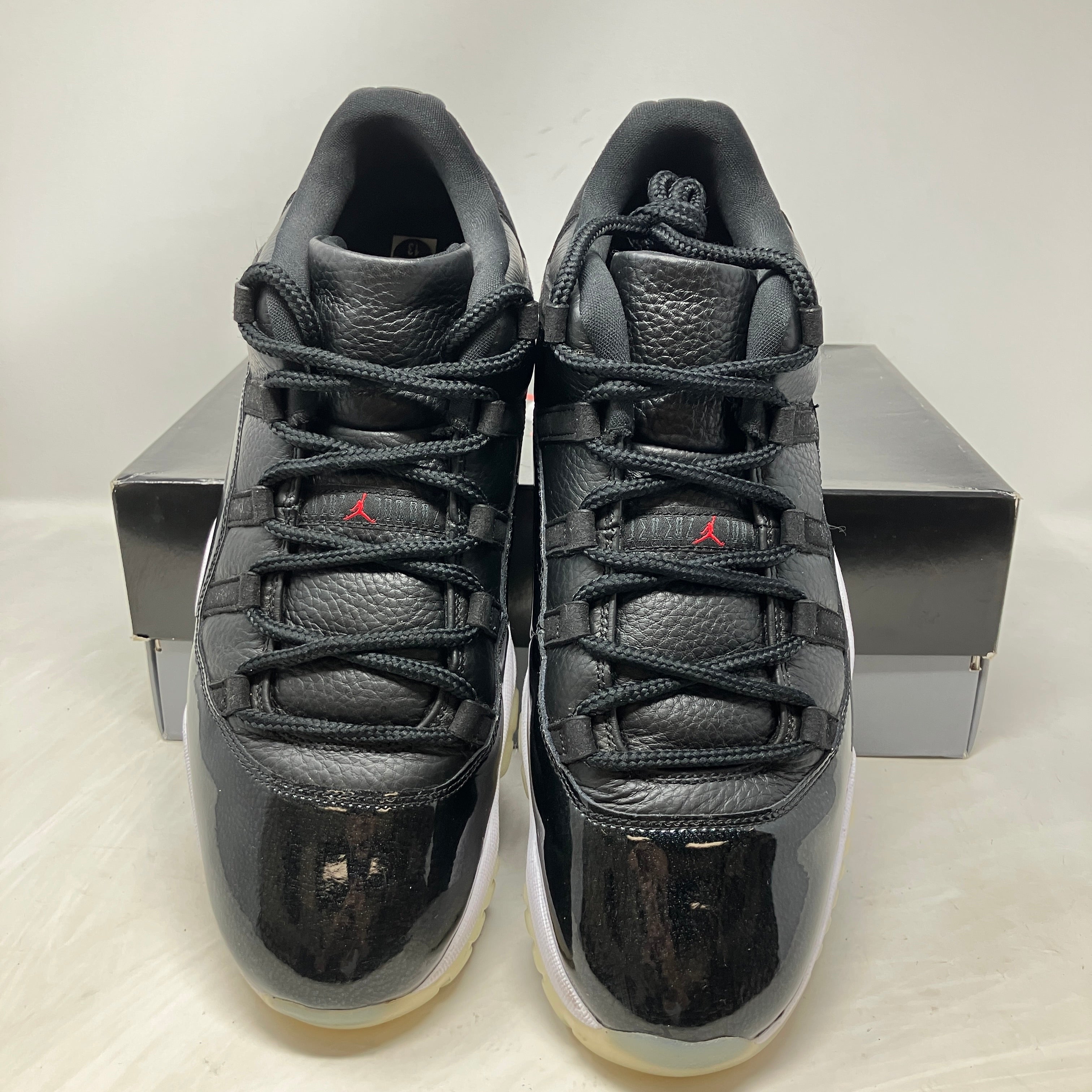 Jordan 11 Retro Low 72-10