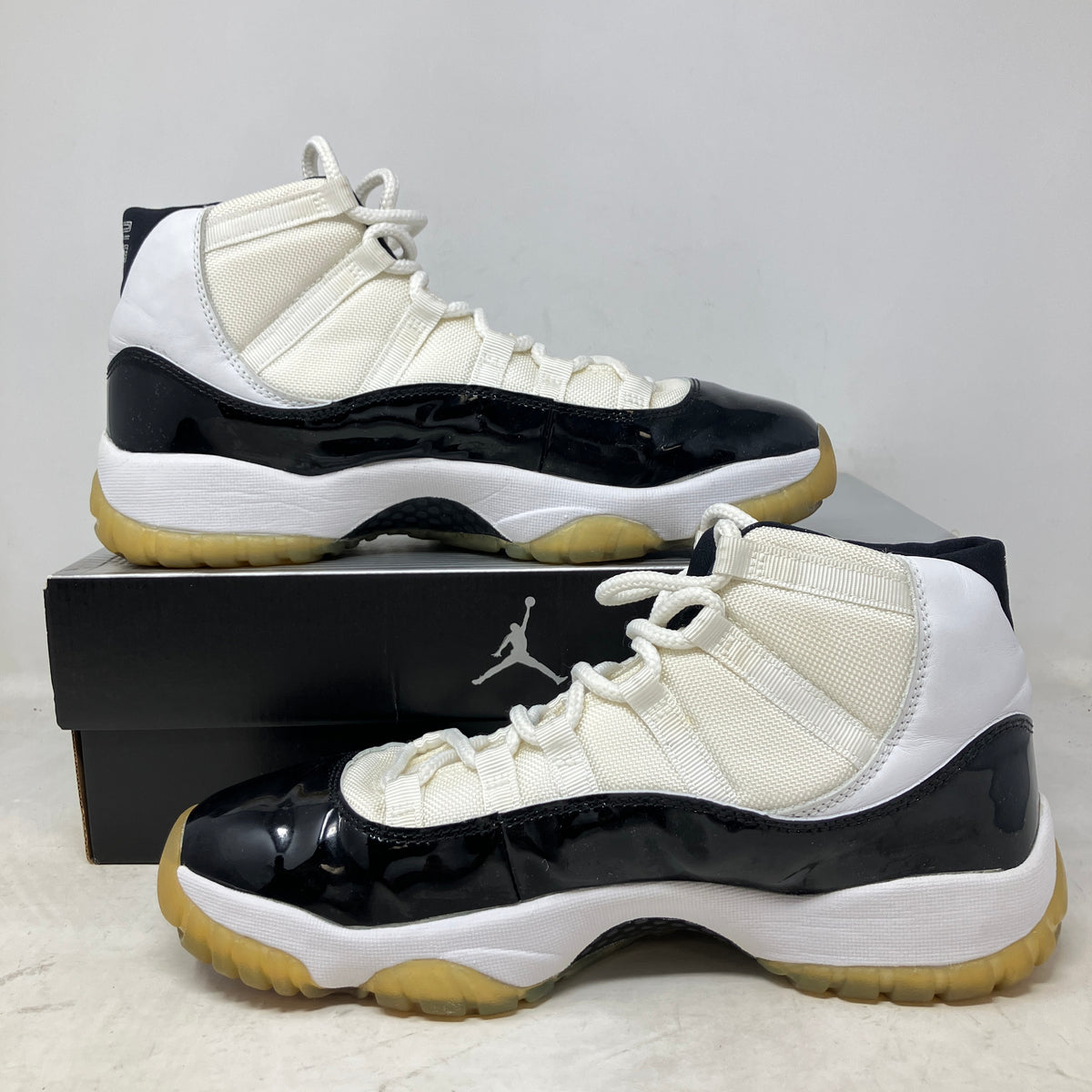 Jordan 11 Retro Concord (2000)