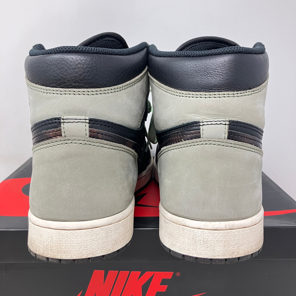 Jordan 1 Retro High Light Army Rust Shadow Patina