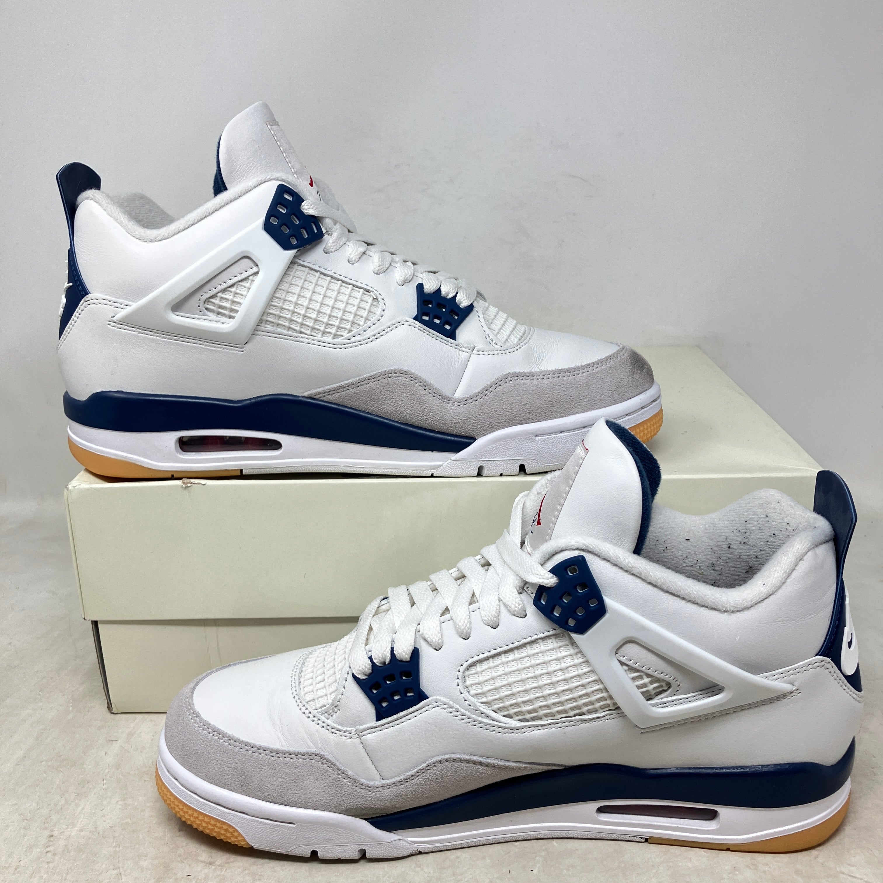 Jordan 4 Retro SB Navy