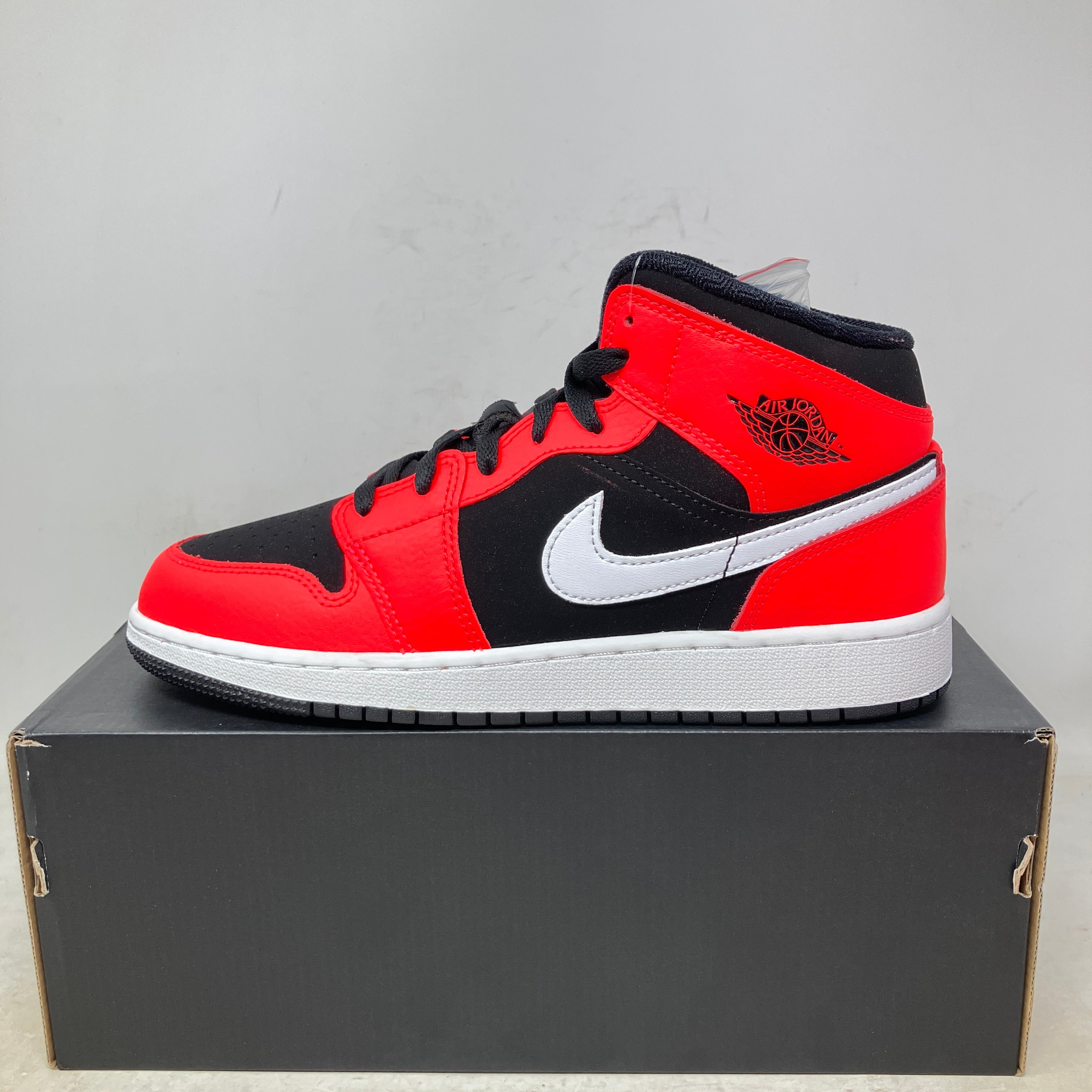Jordan 1 Mid Infrared 23 (GS)