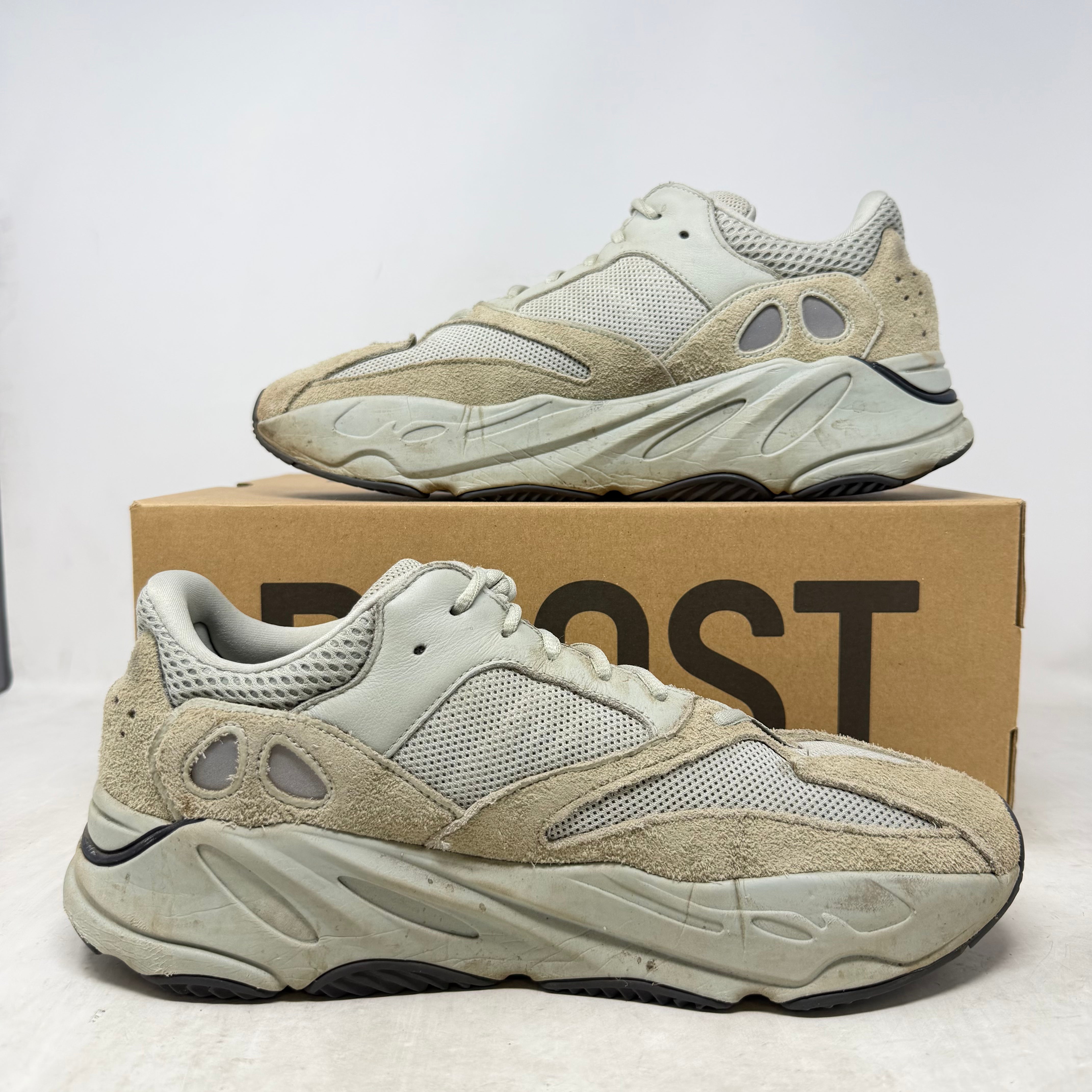 adidas Yeezy Boost 700 Salt