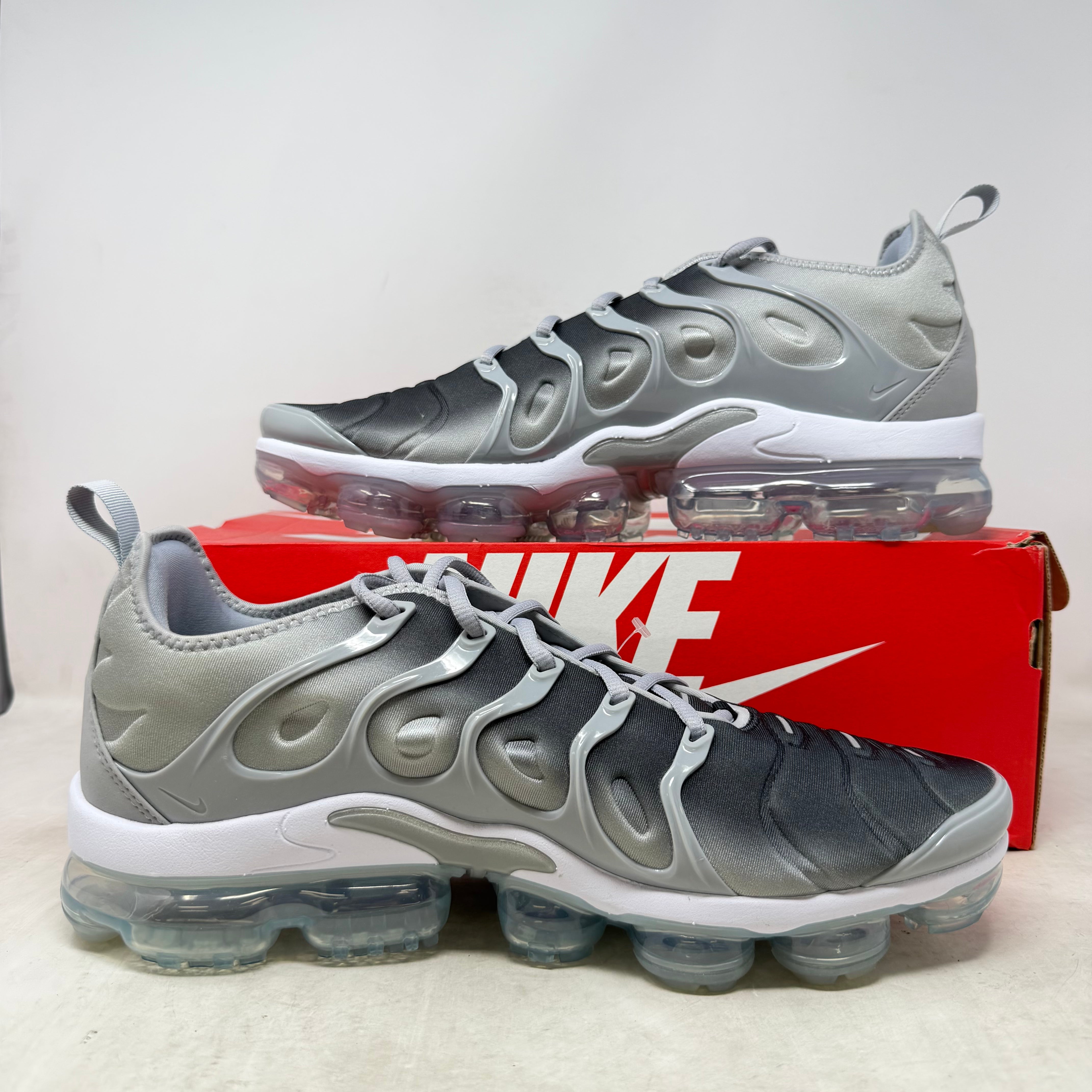 Nike Air VaporMax Plus Wolf Grey Black