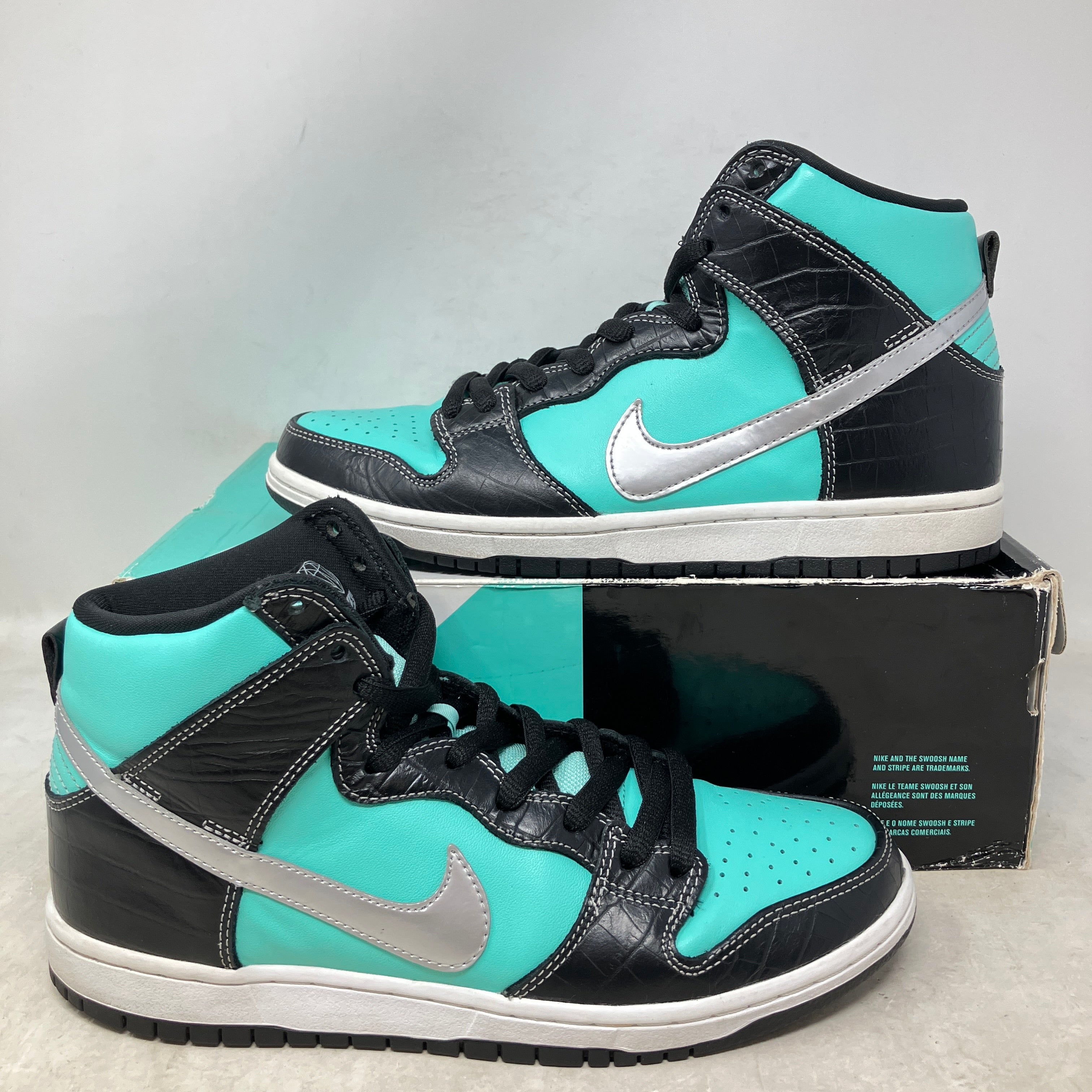 Nike SB Dunk High Diamond Supply Co.