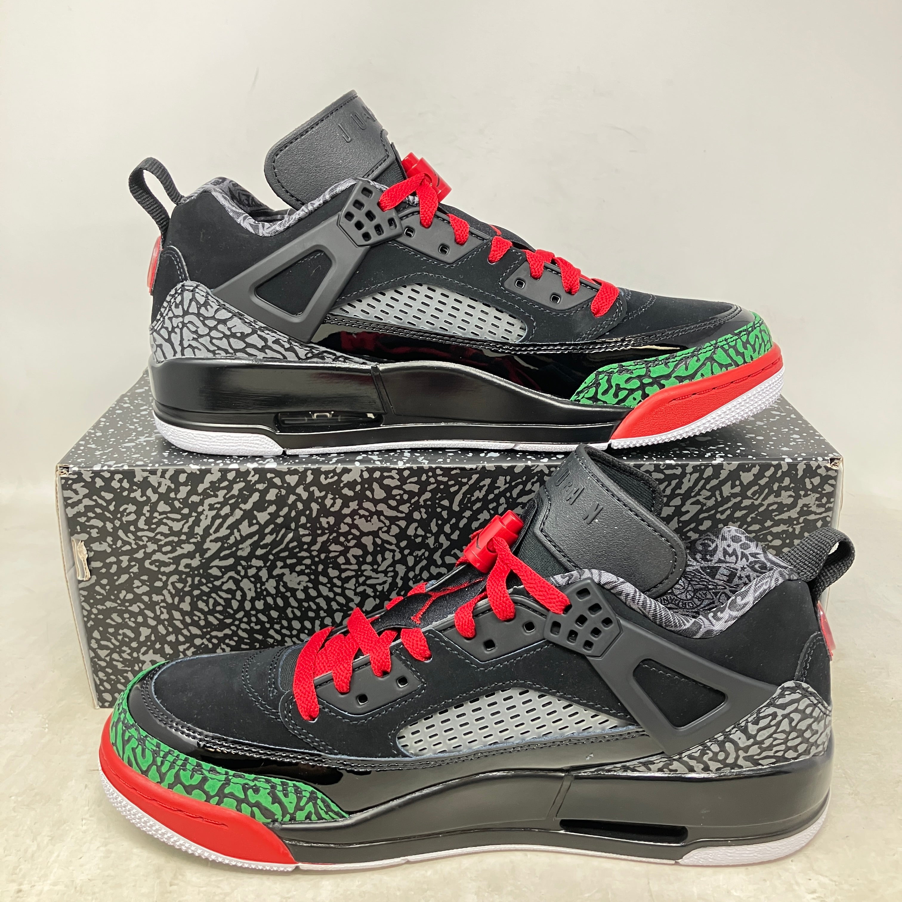 Jordan Spizike Low Black Classic Green White Varsity Red