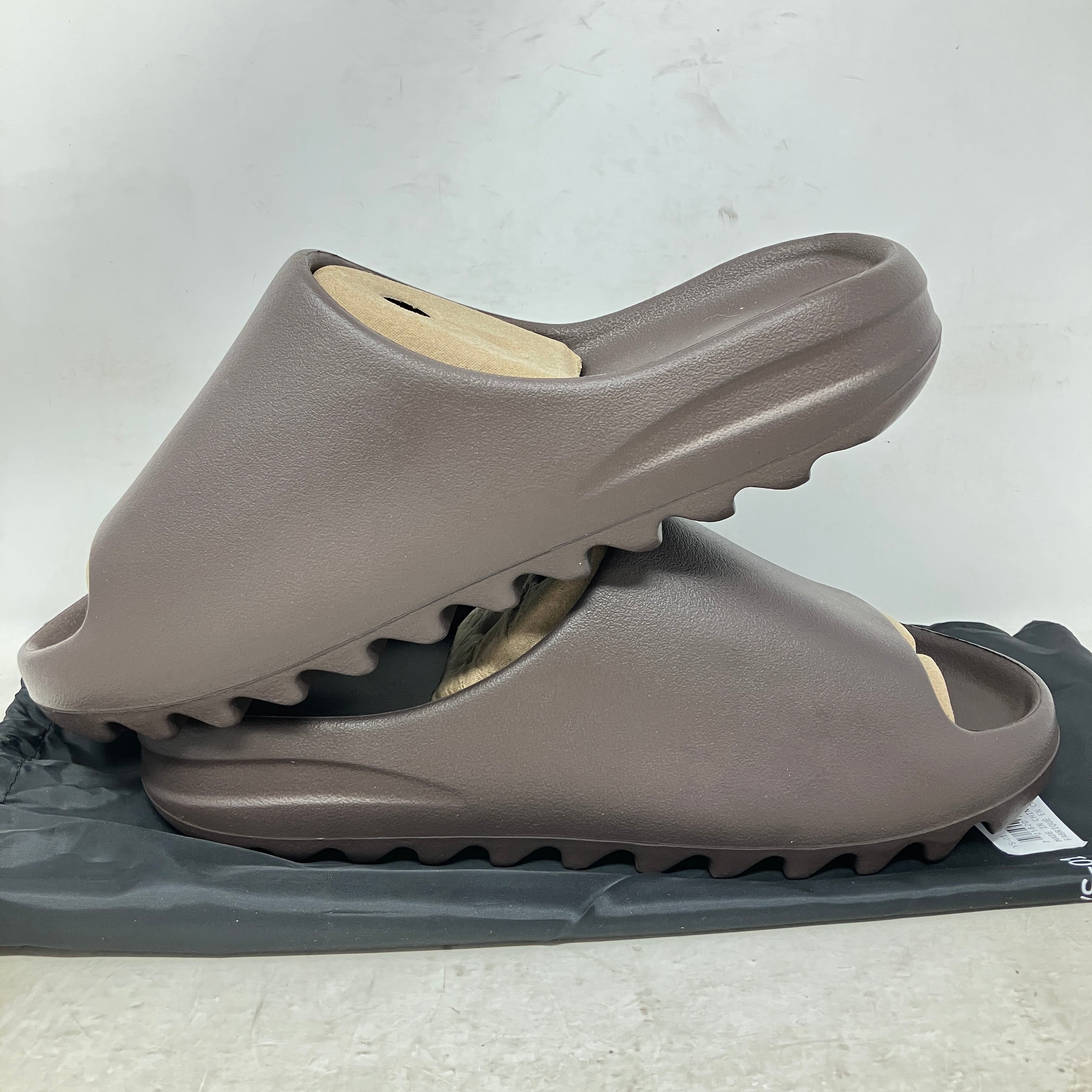 YZY YS-01 Chocolate