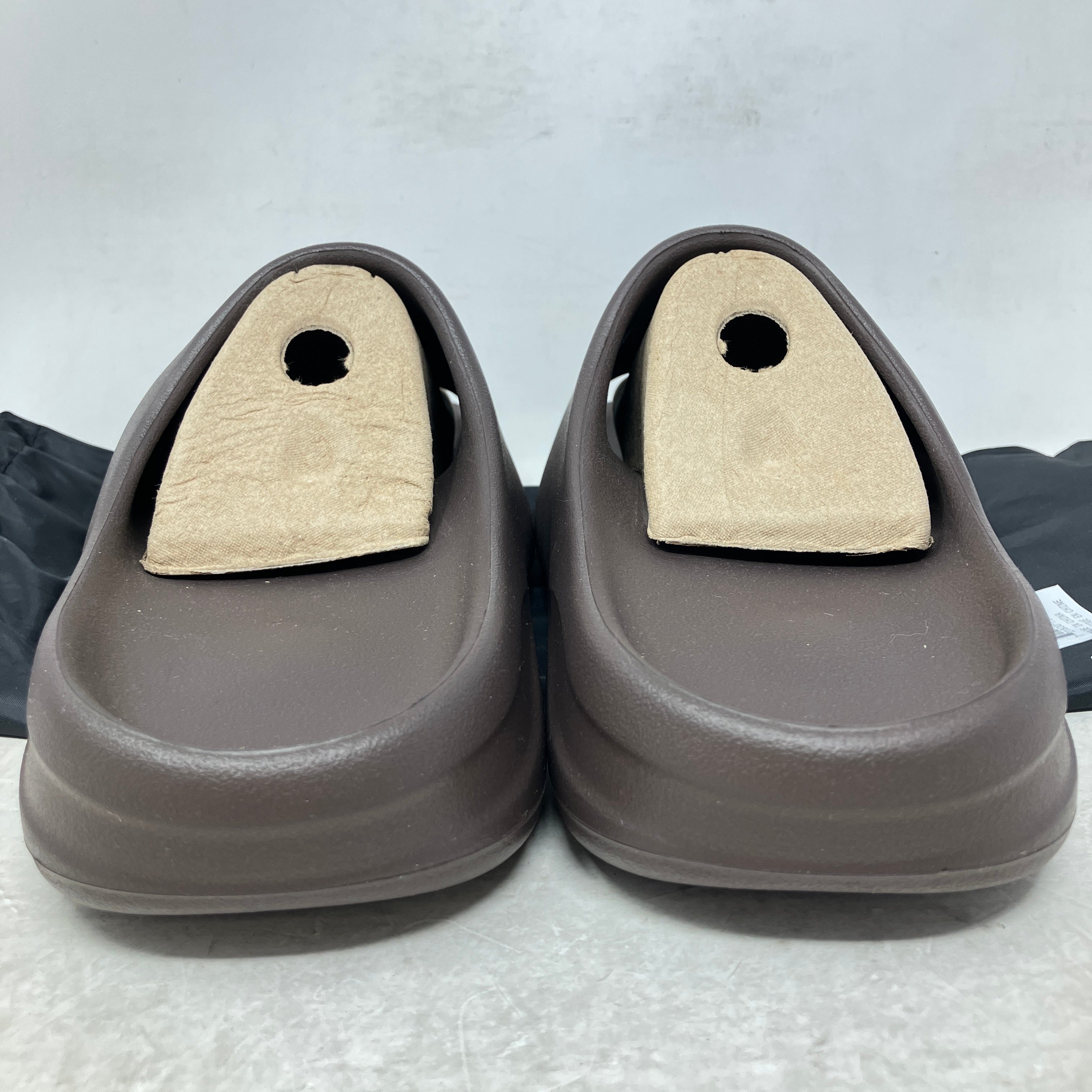 YZY YS-01 Chocolate