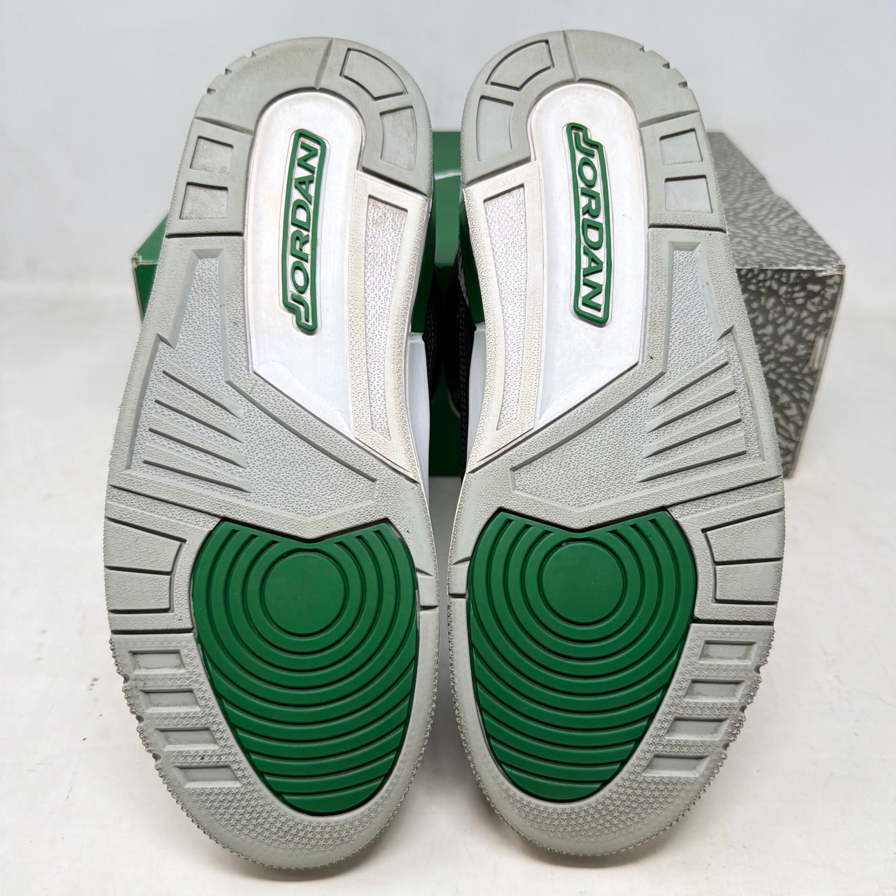Jordan 3 Retro Pine Green