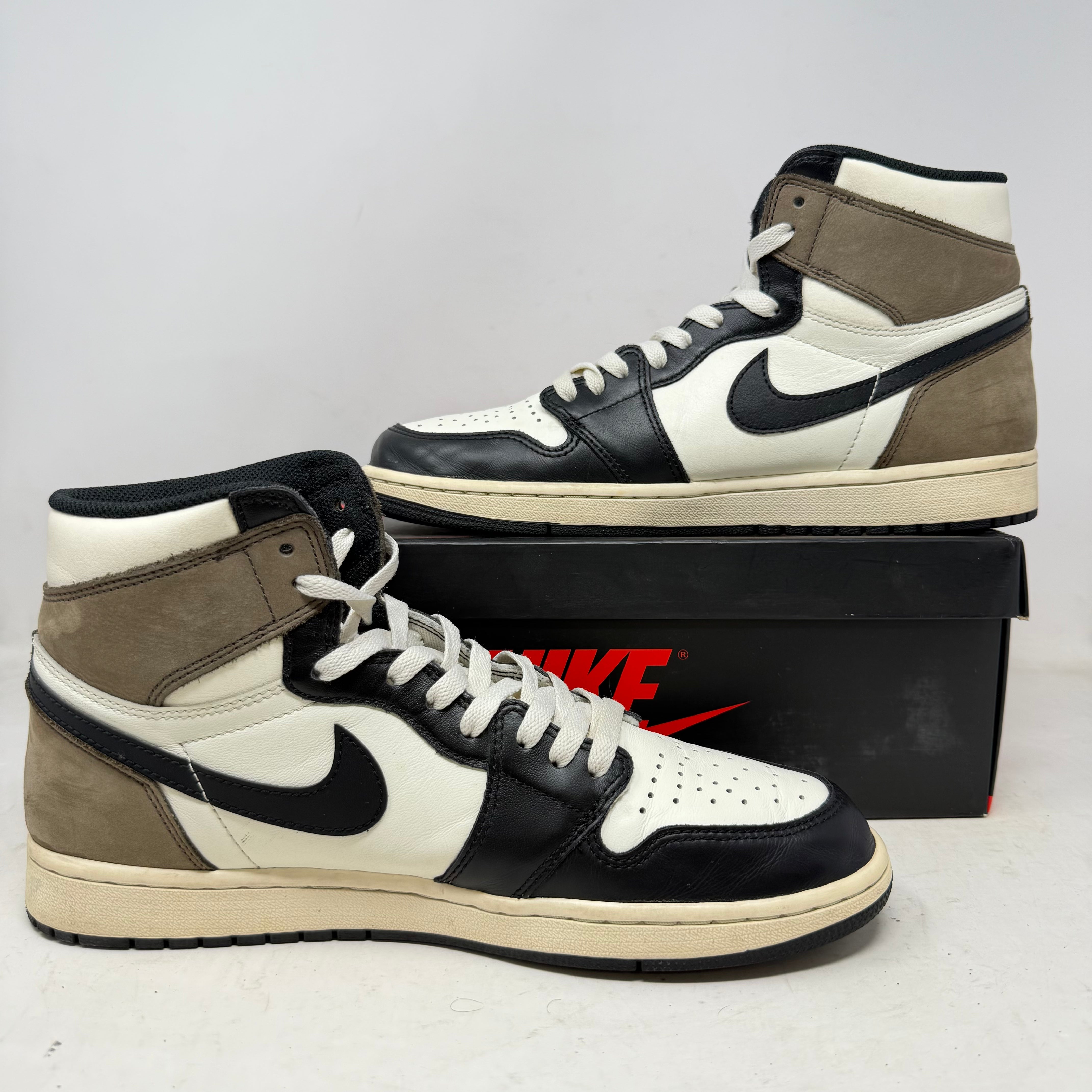 Jordan 1 Retro High Dark Mocha