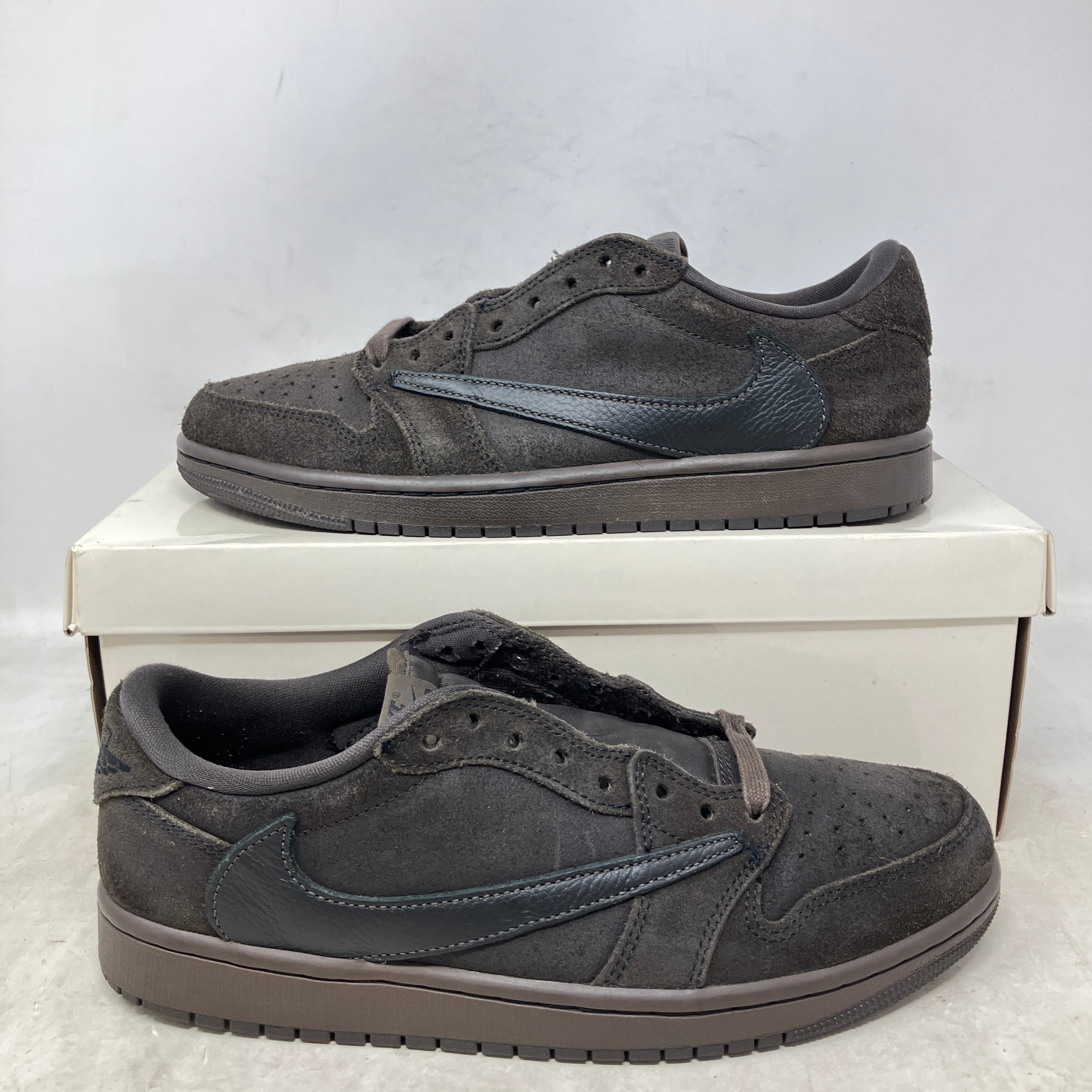 Jordan 1 Retro Low OG SP Travis Scott Velvet Brown