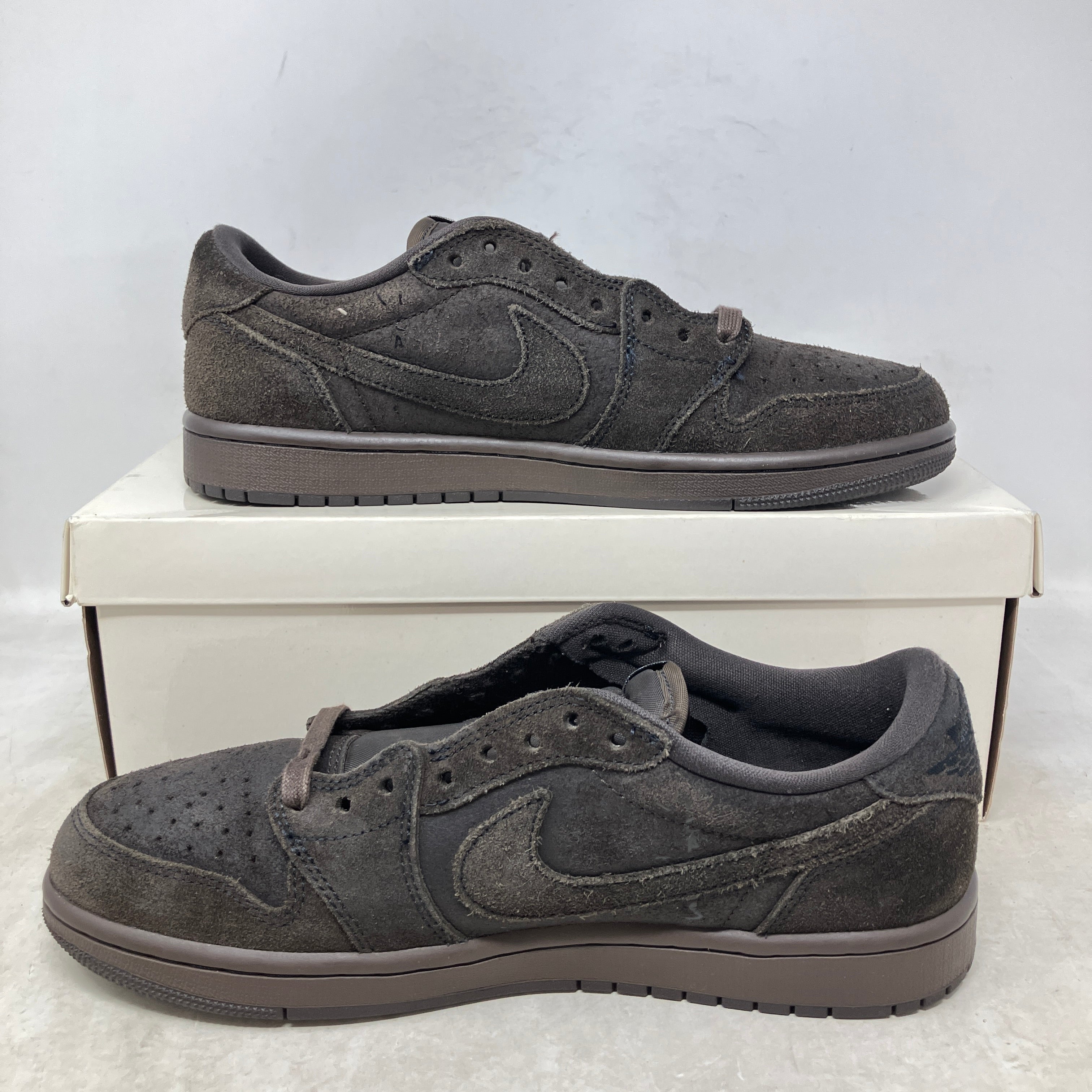 Jordan 1 Retro Low OG SP Travis Scott Velvet Brown