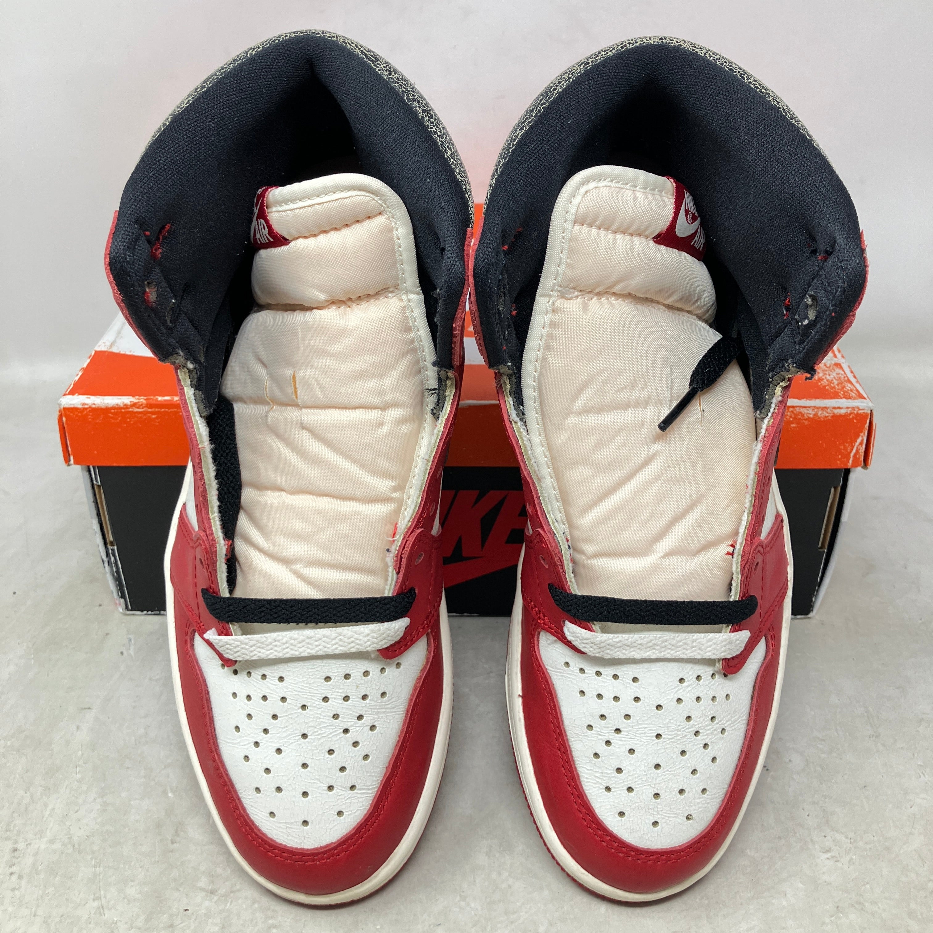 Jordan 1 Retro High OG Chicago Lost and Found