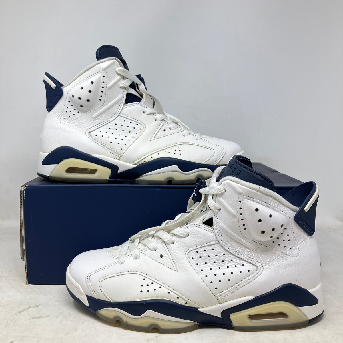 Jordan 6 Retro Midnight Navy (2022)