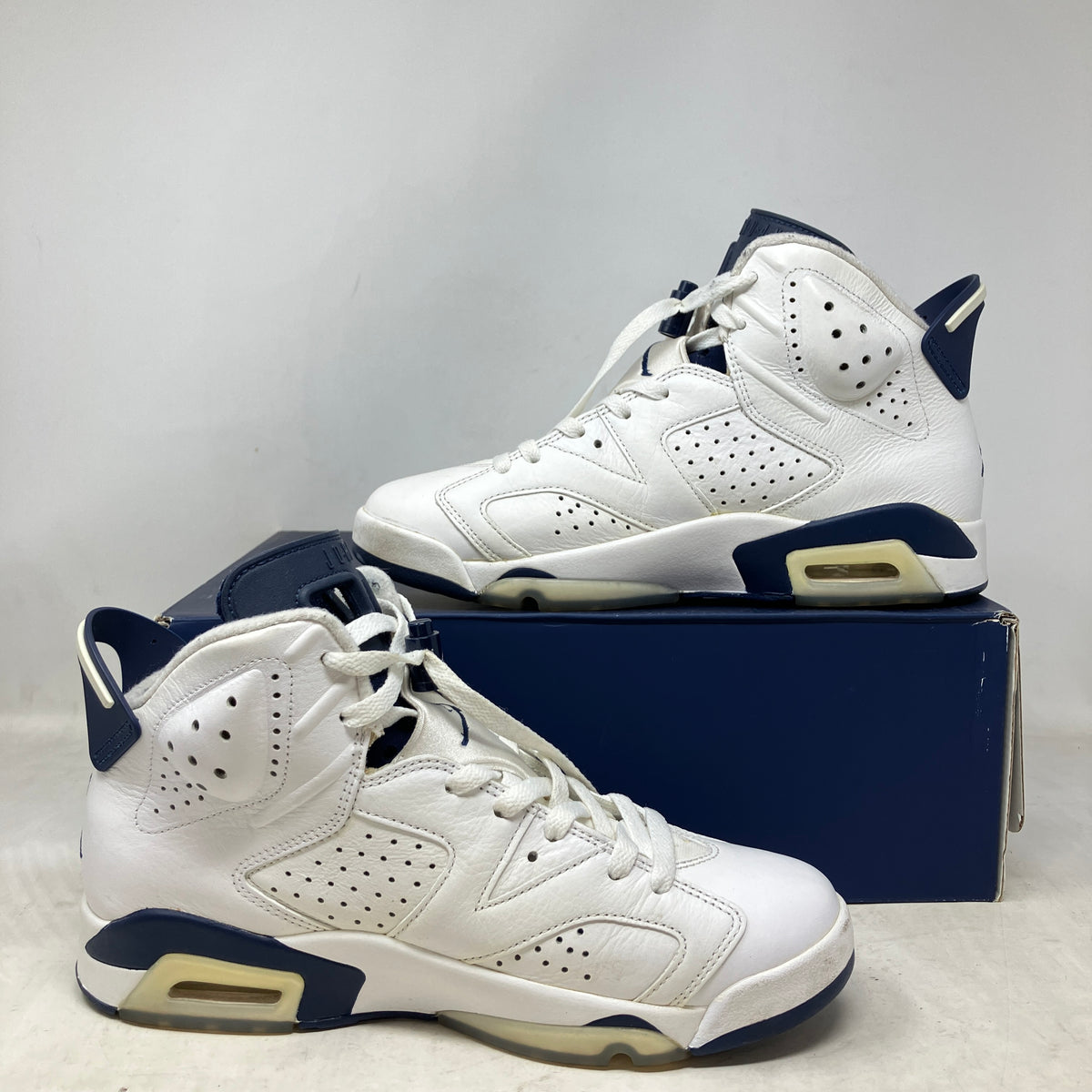 Jordan 6 Retro Midnight Navy (2022)