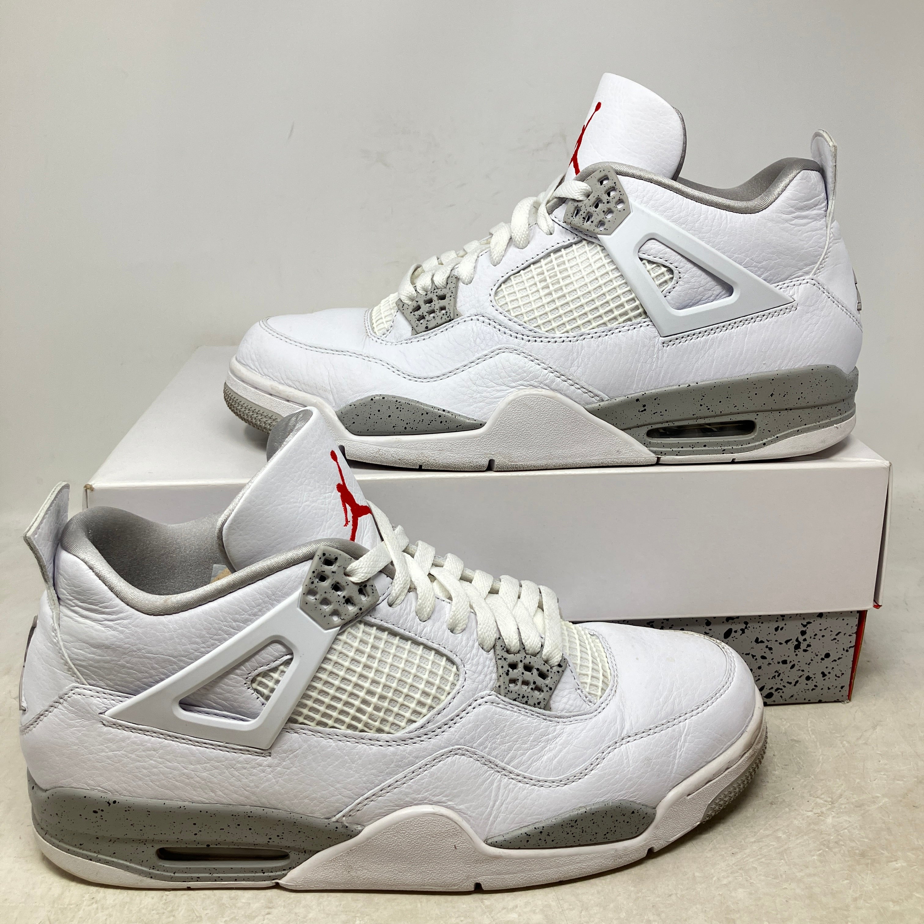 Jordan 4 Retro White Oreo (2021)
