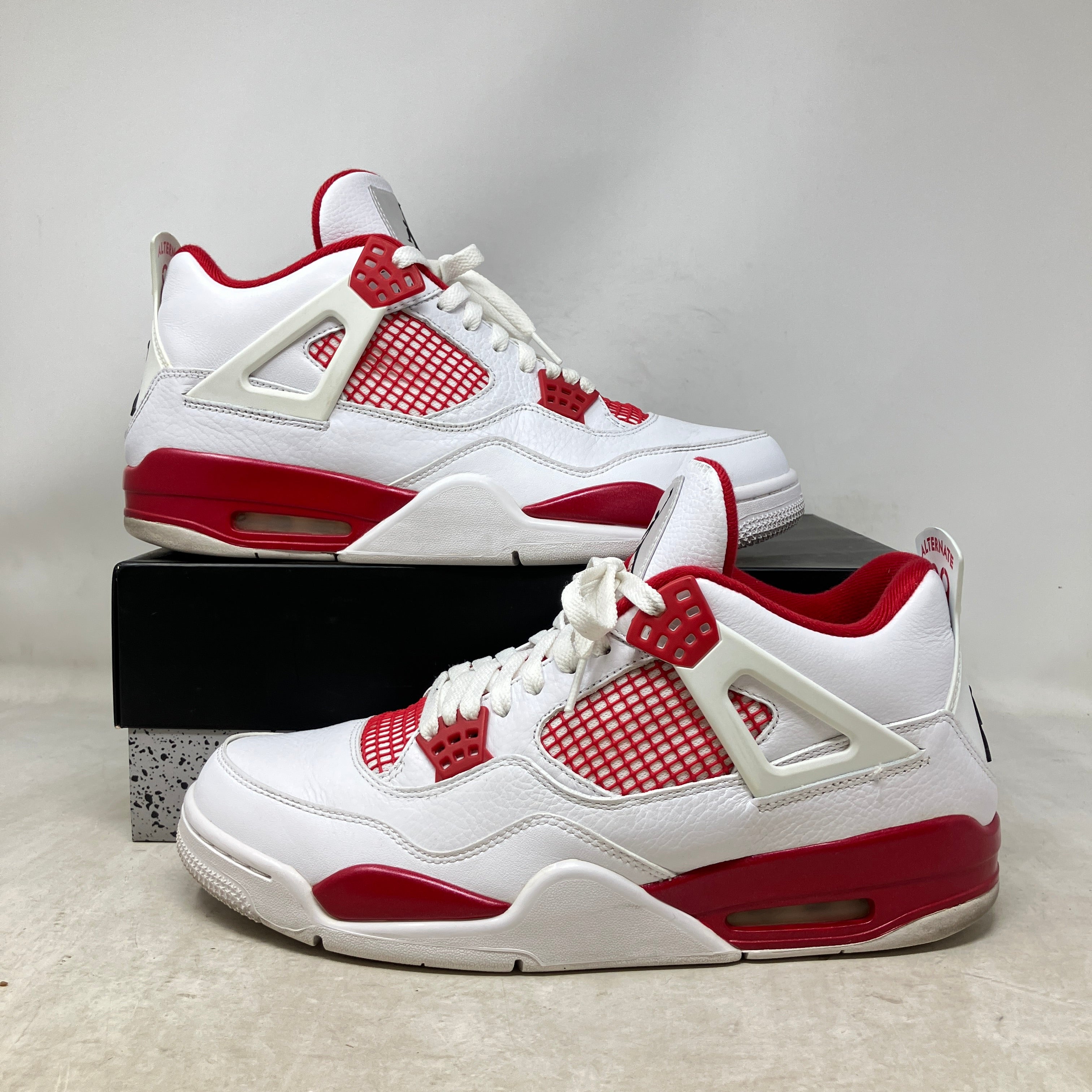 Jordan 4 Retro Alternate 89