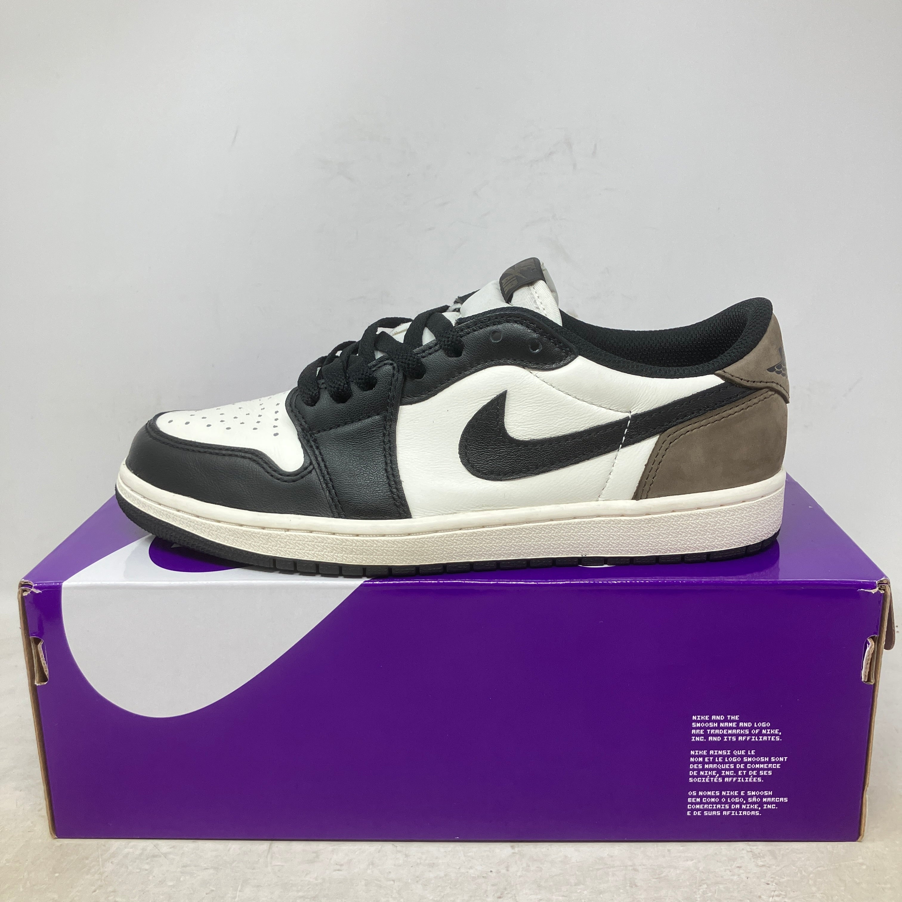 Jordan 1 Retro Low OG Mocha