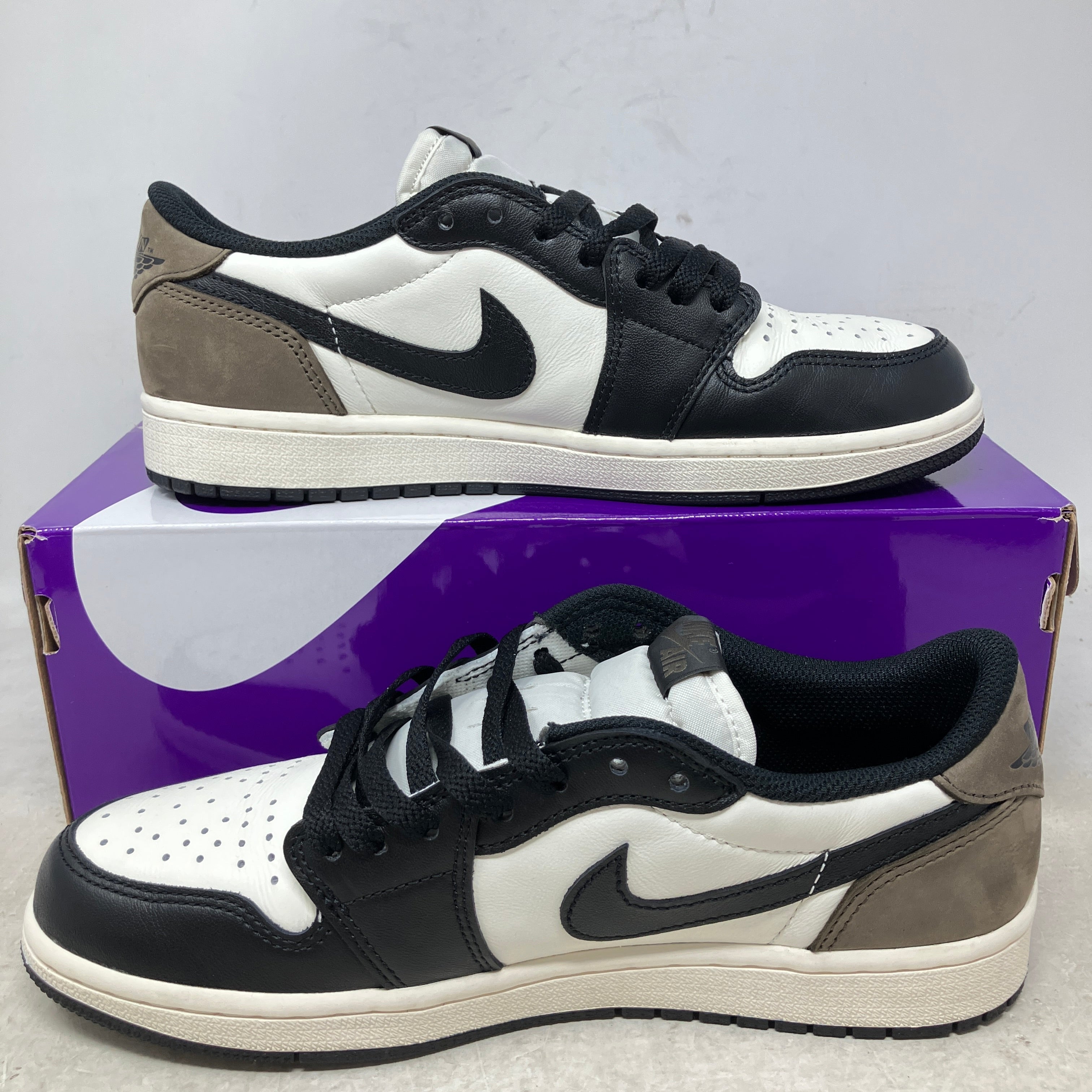 Jordan 1 Retro Low OG Mocha