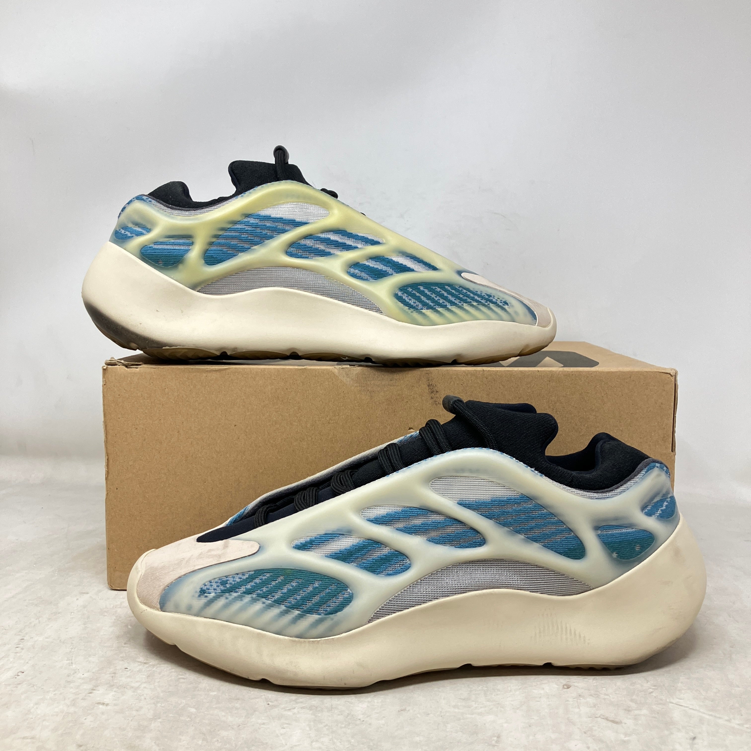 adidas Yeezy 700 V3 Kyanite