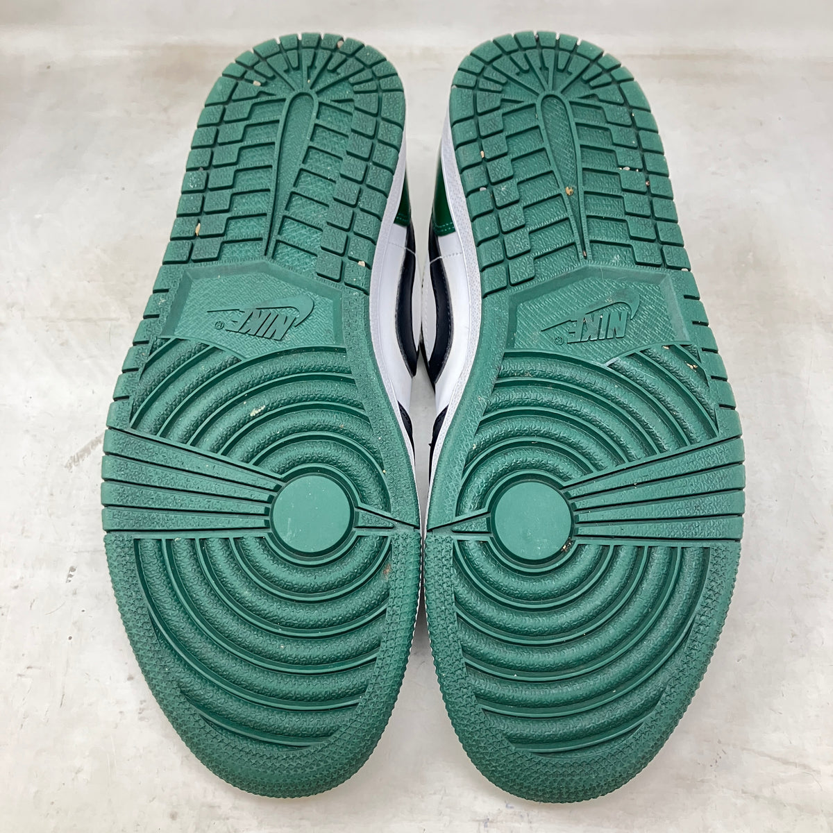 Jordan 1 Low Green Toe