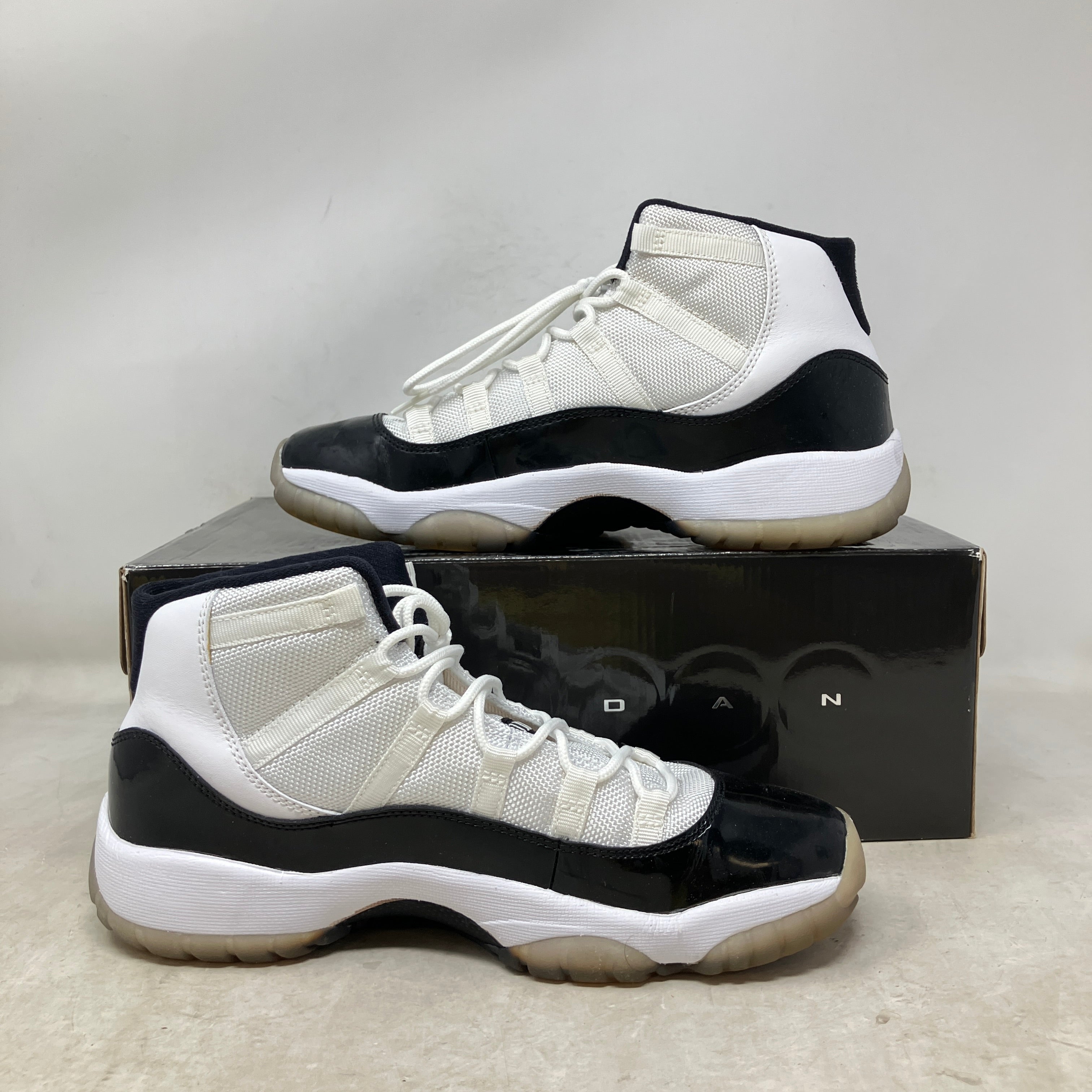 Jordan 11 Retro Concord (2011) (GS)