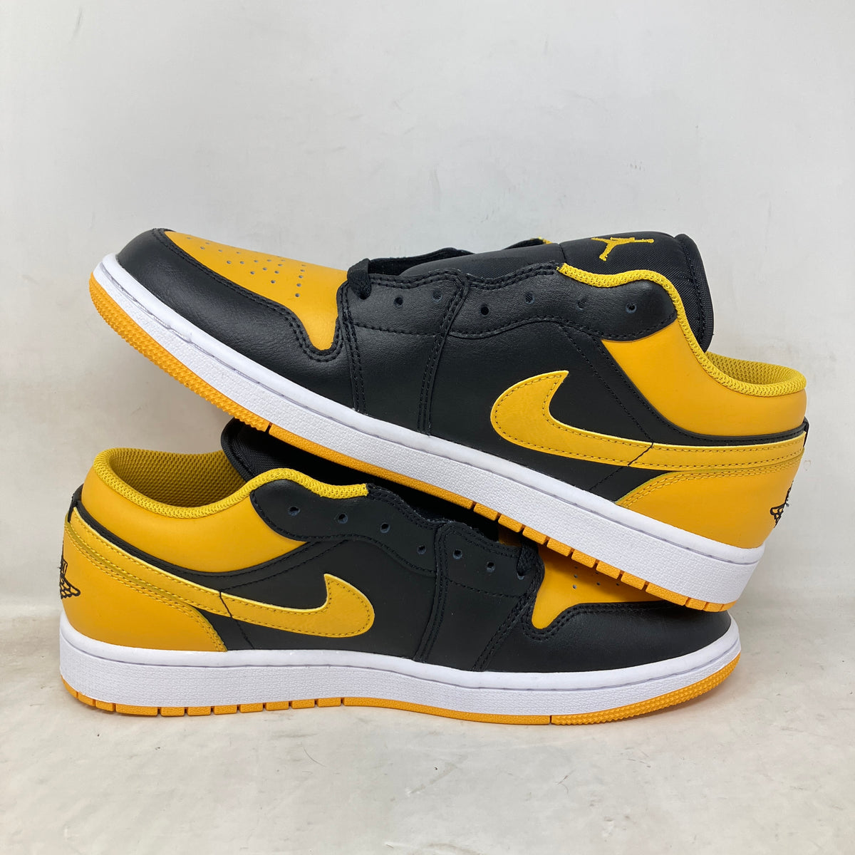 Jordan 1 Low Yellow Ochre