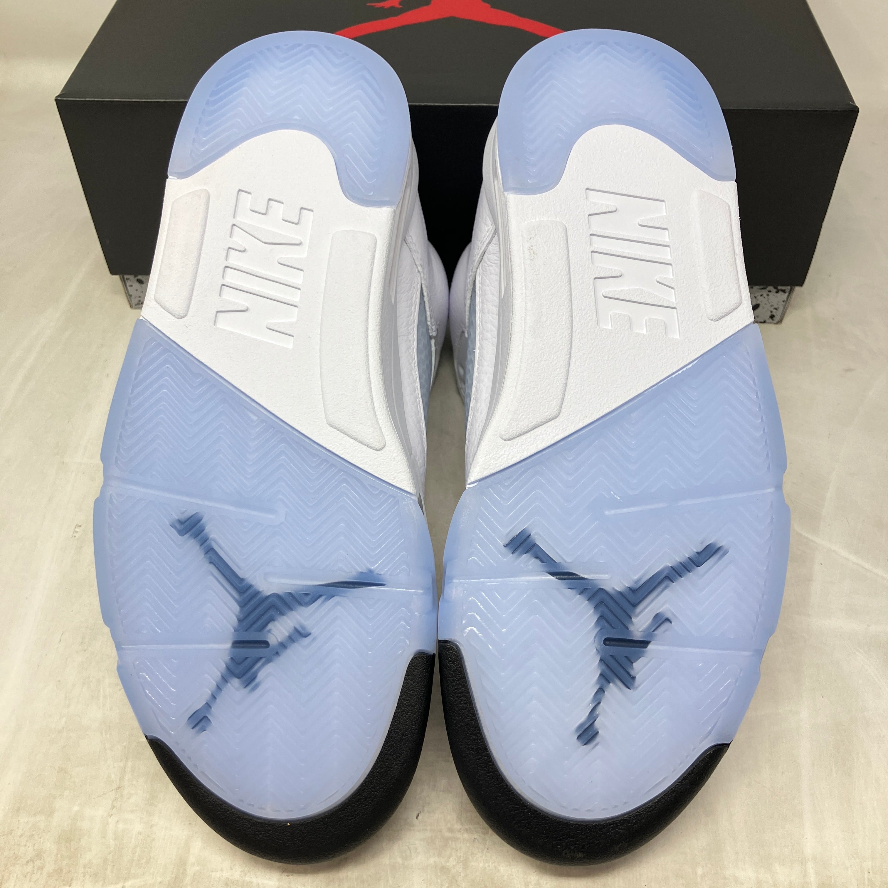 Jordan 5 Retro White Metallic (2026)