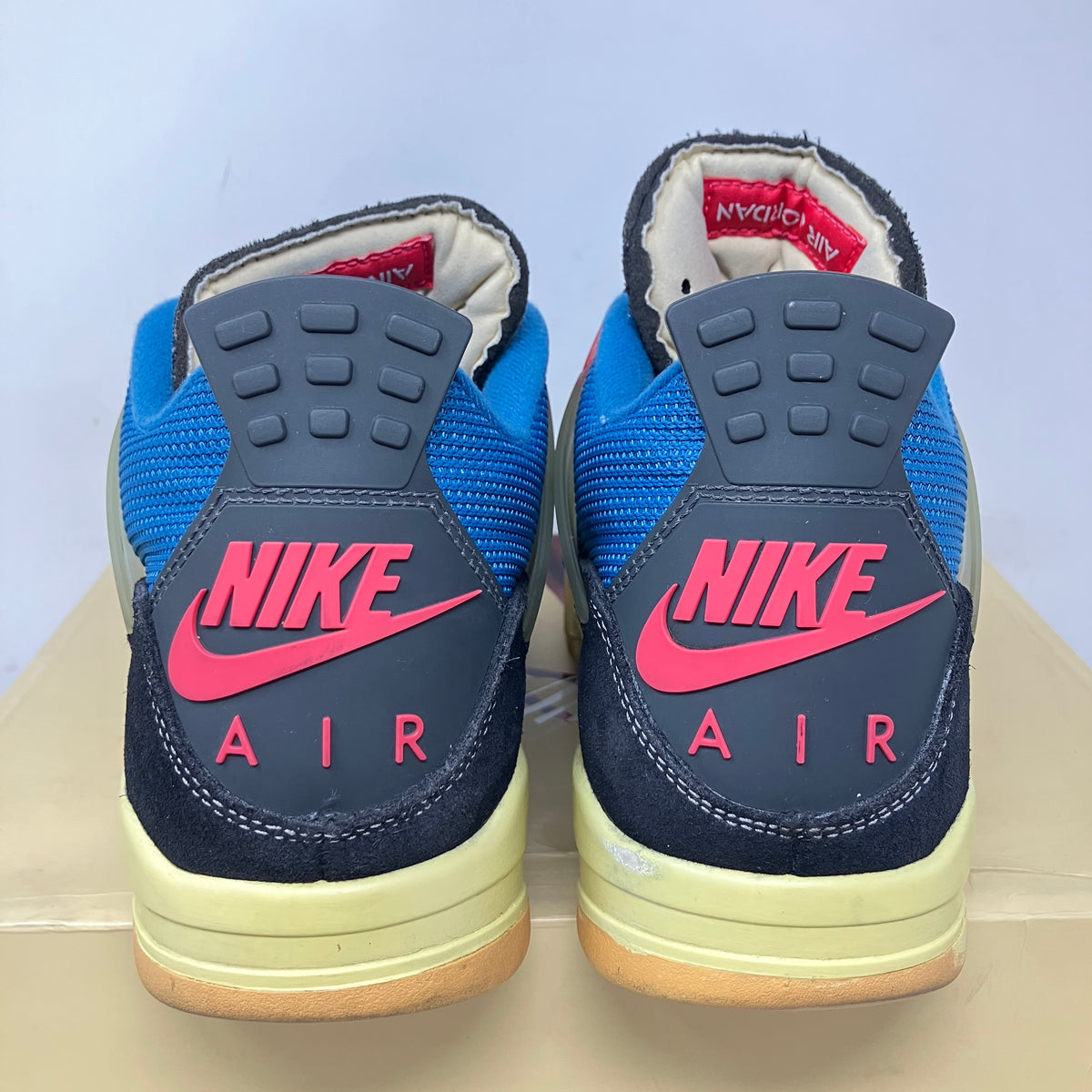 Jordan 4 Retro Union Off Noir
