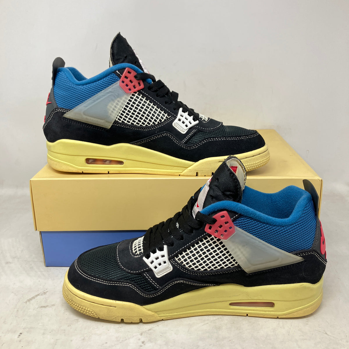 Jordan 4 Retro Union Off Noir